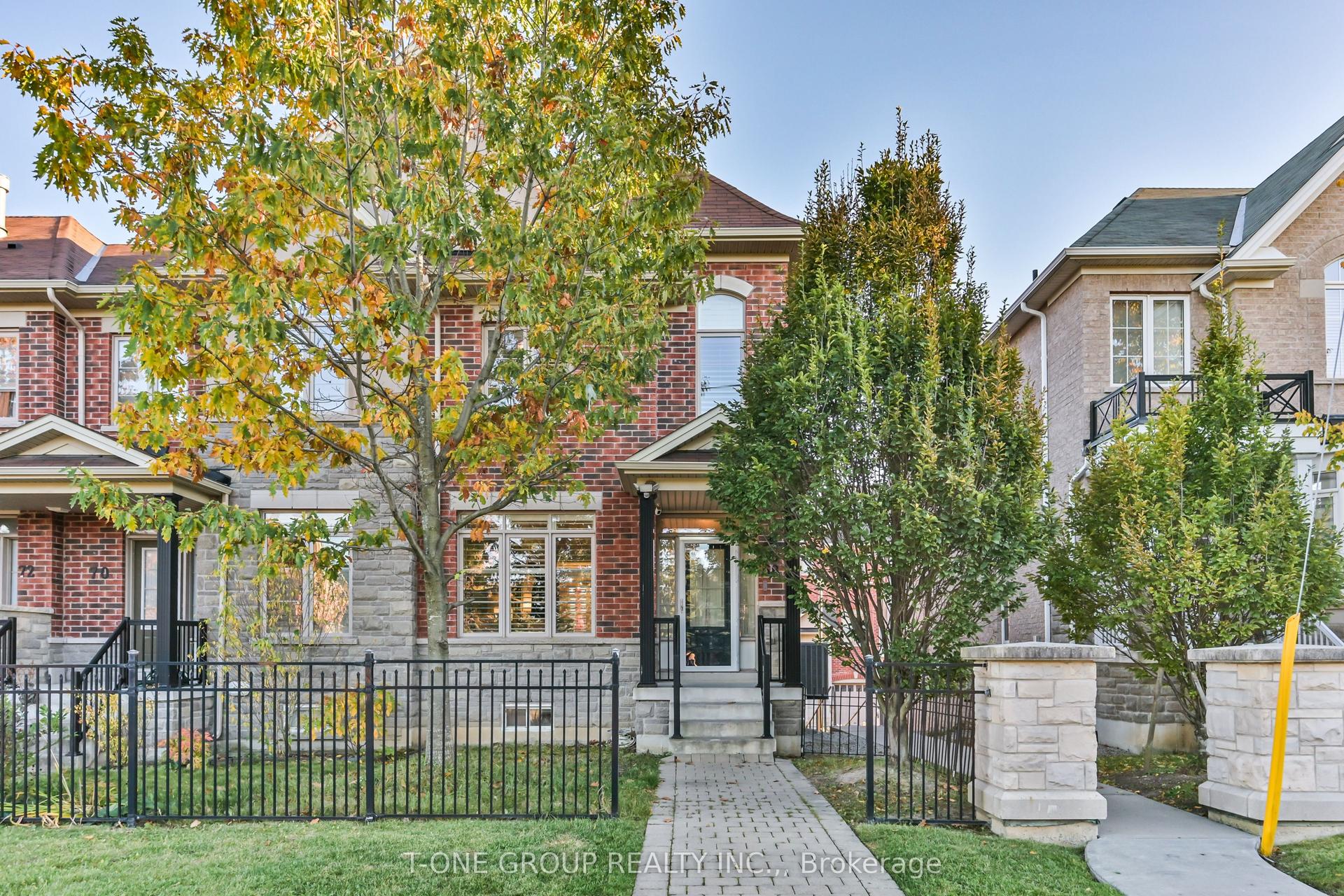 68 Mack Clement Lane, Richmond Hill — Townhouse for sale, photo 1