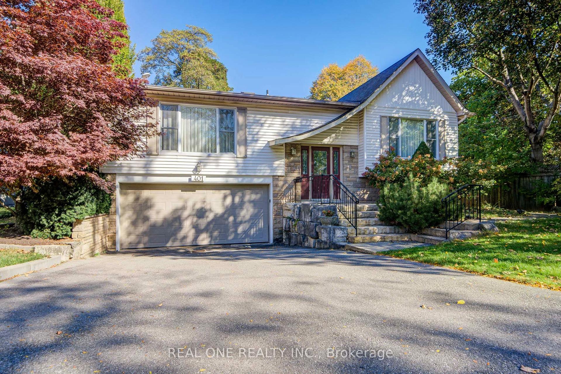 401 Swinburne Road, Burlington — Detached for sale, photo 1