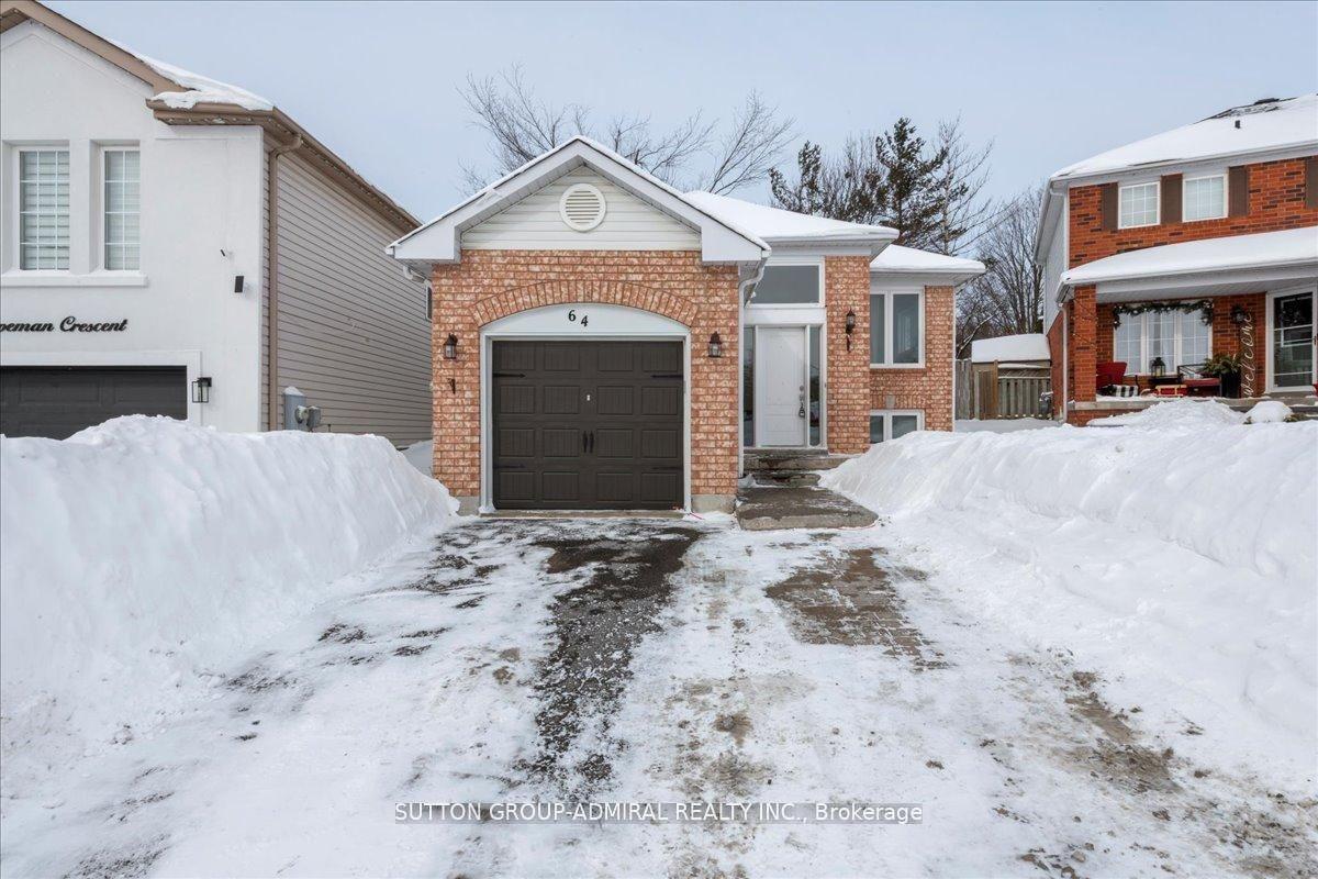 64 Copeman Crescent — photo 1