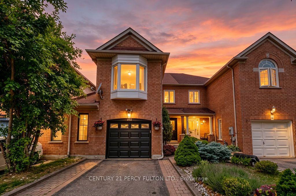 102 Clover Bloom Road — photo 1