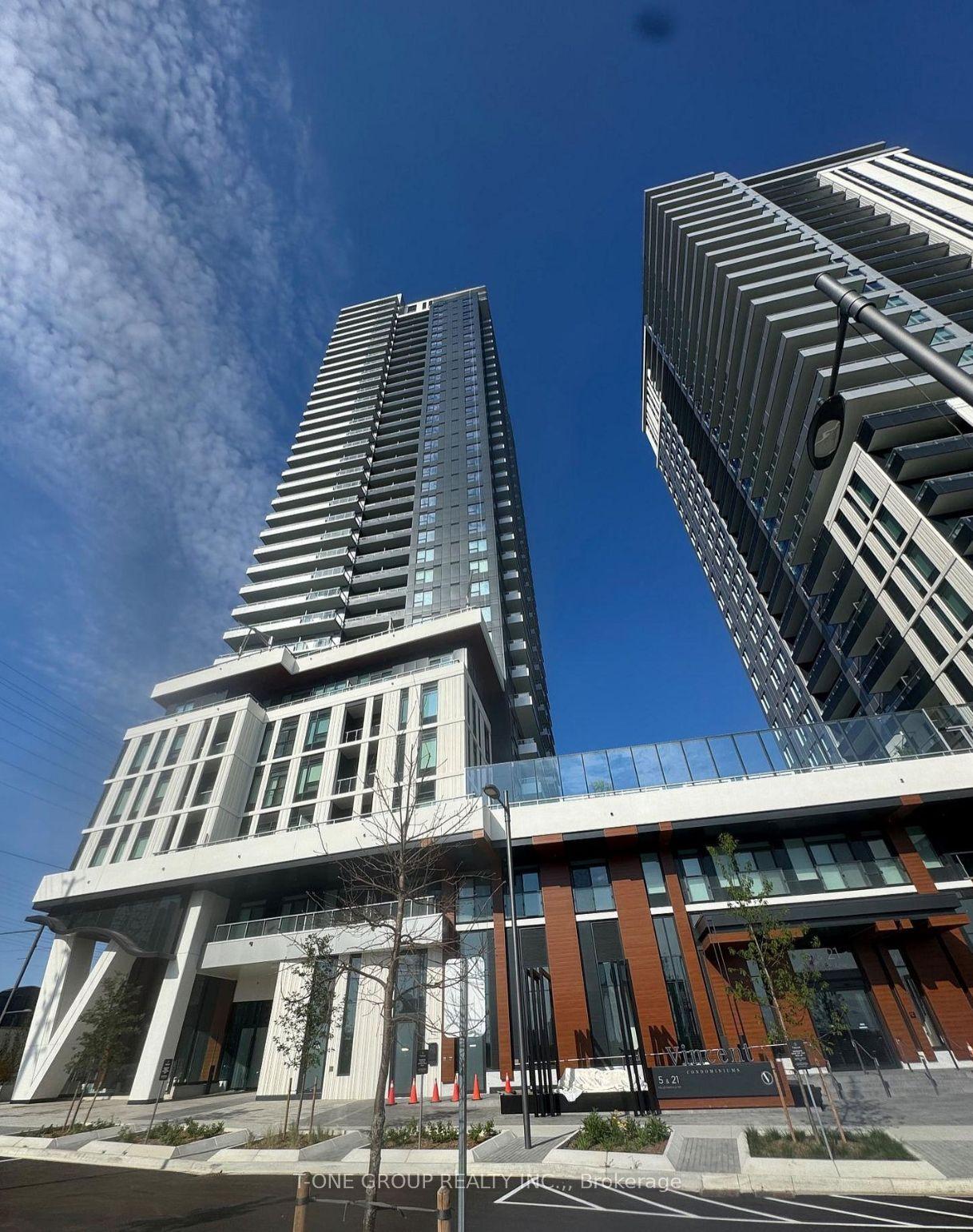 5 Meadowdale Road 307 #307, Vaughan — Condo for lease, photo 1