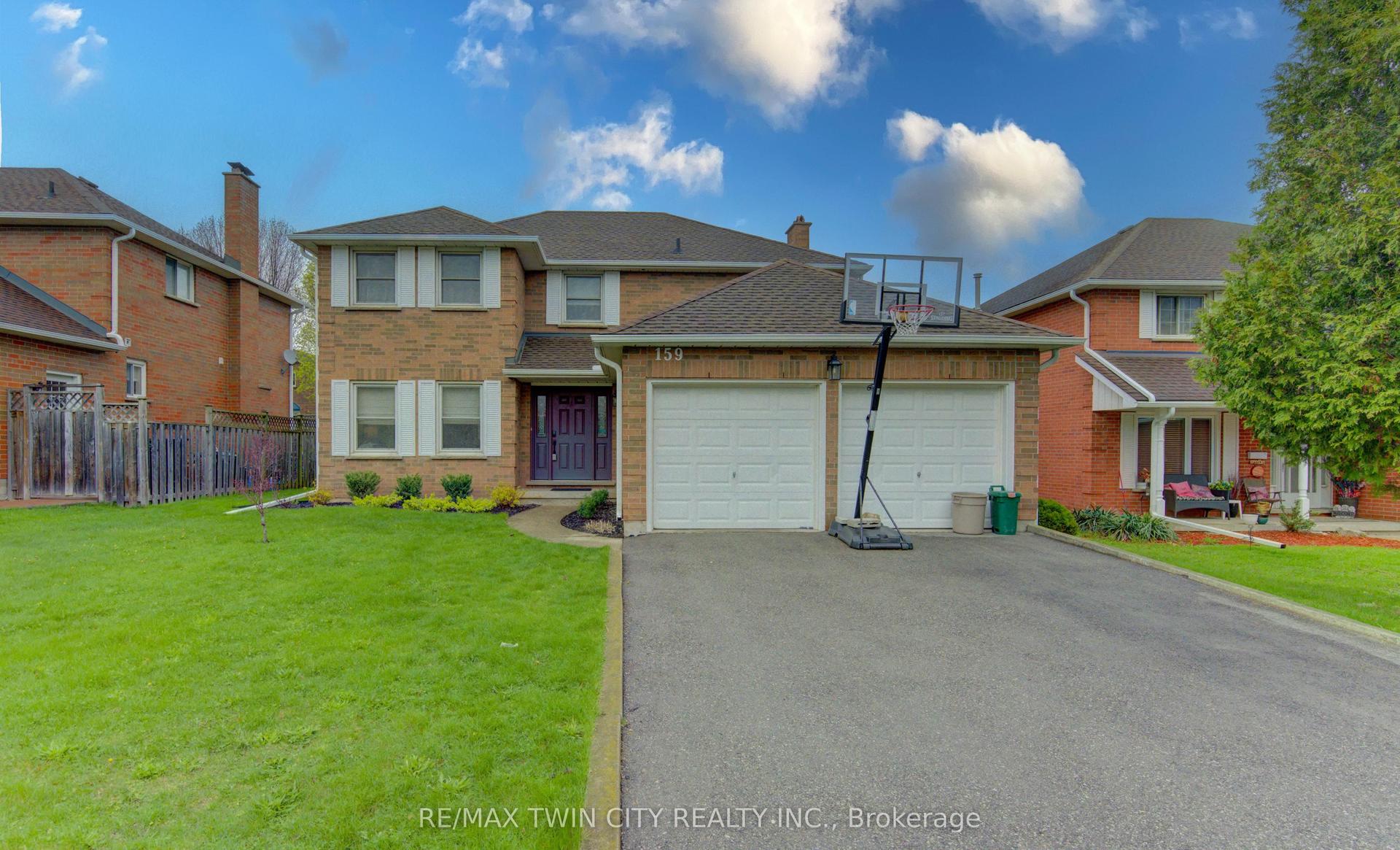 159 Burnett Avenue — photo 1