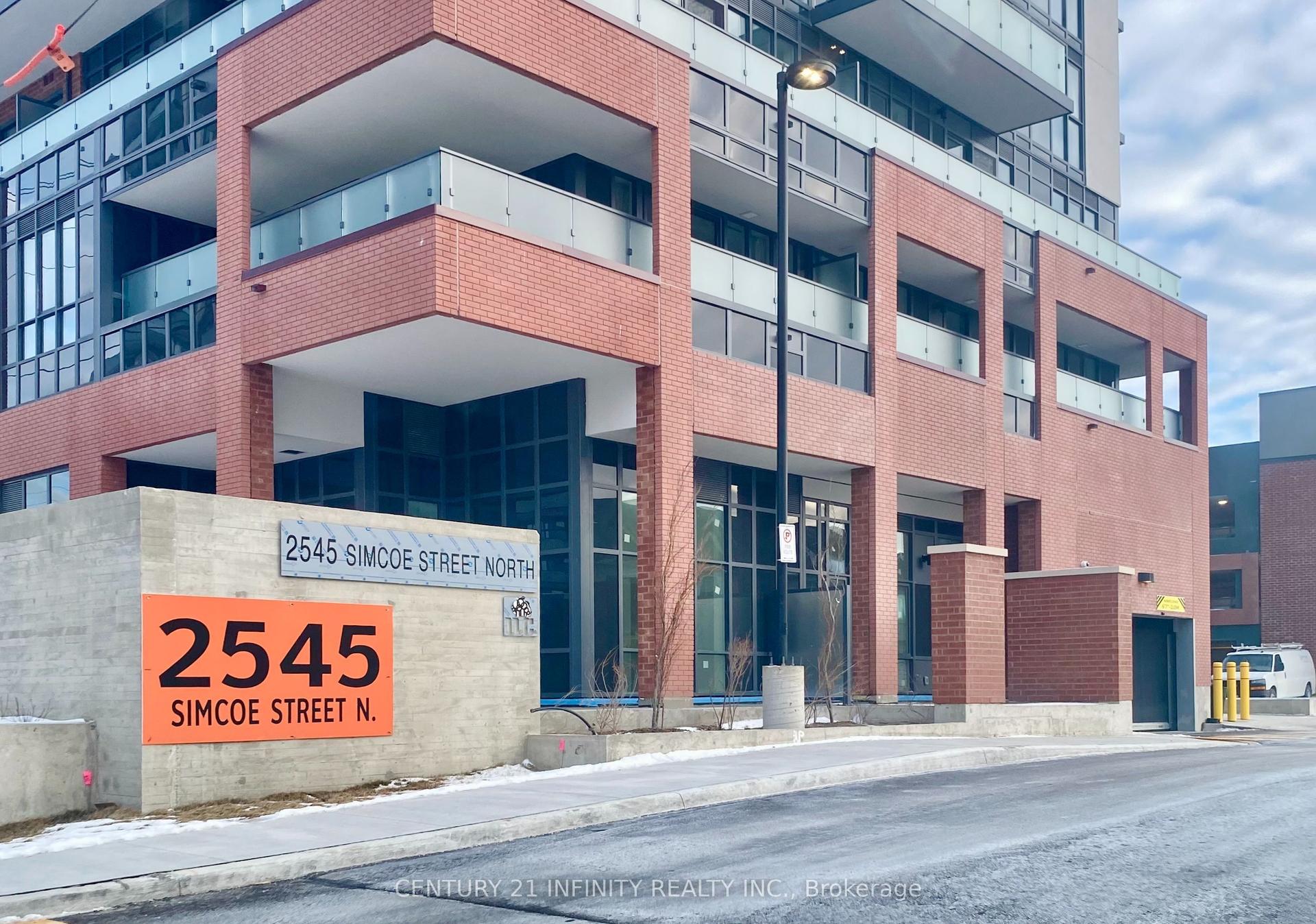 2545 Simcoe Street N 2006 #2006 — photo 1