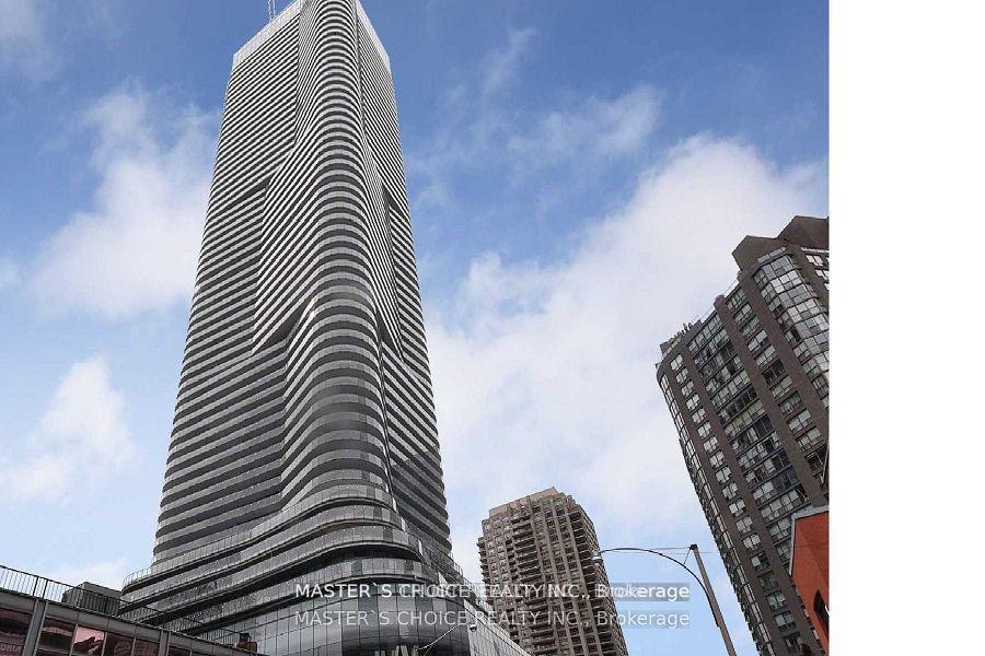 11 Wellesley Street W 4702 #4702 — photo 1