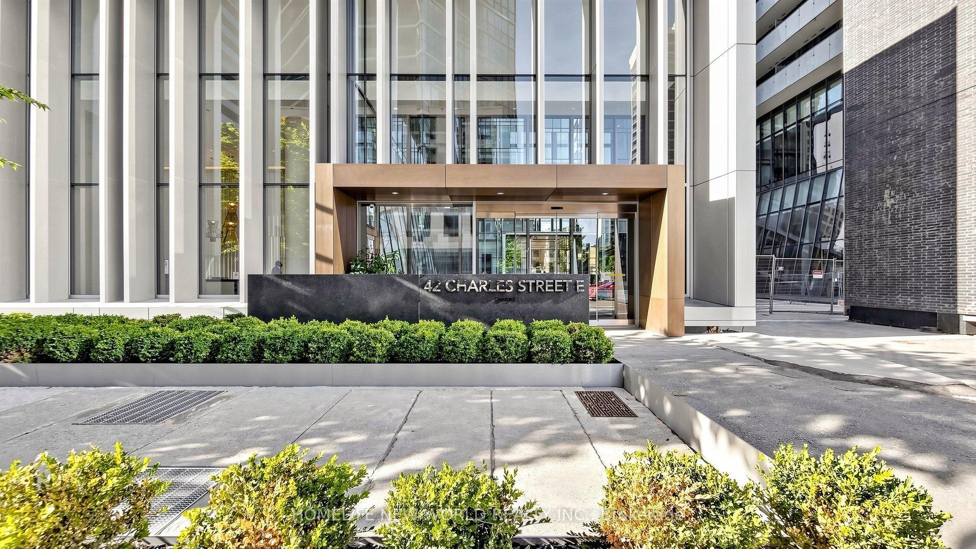 42 Charles Street E 2302 #2302, Toronto — Condo for sale, photo 1