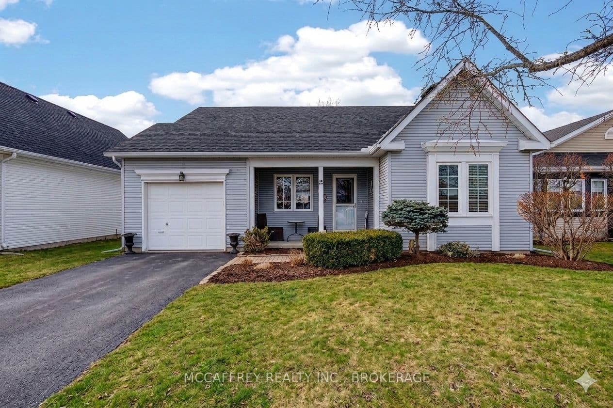 15 Abbey Dawn Drive — photo 1