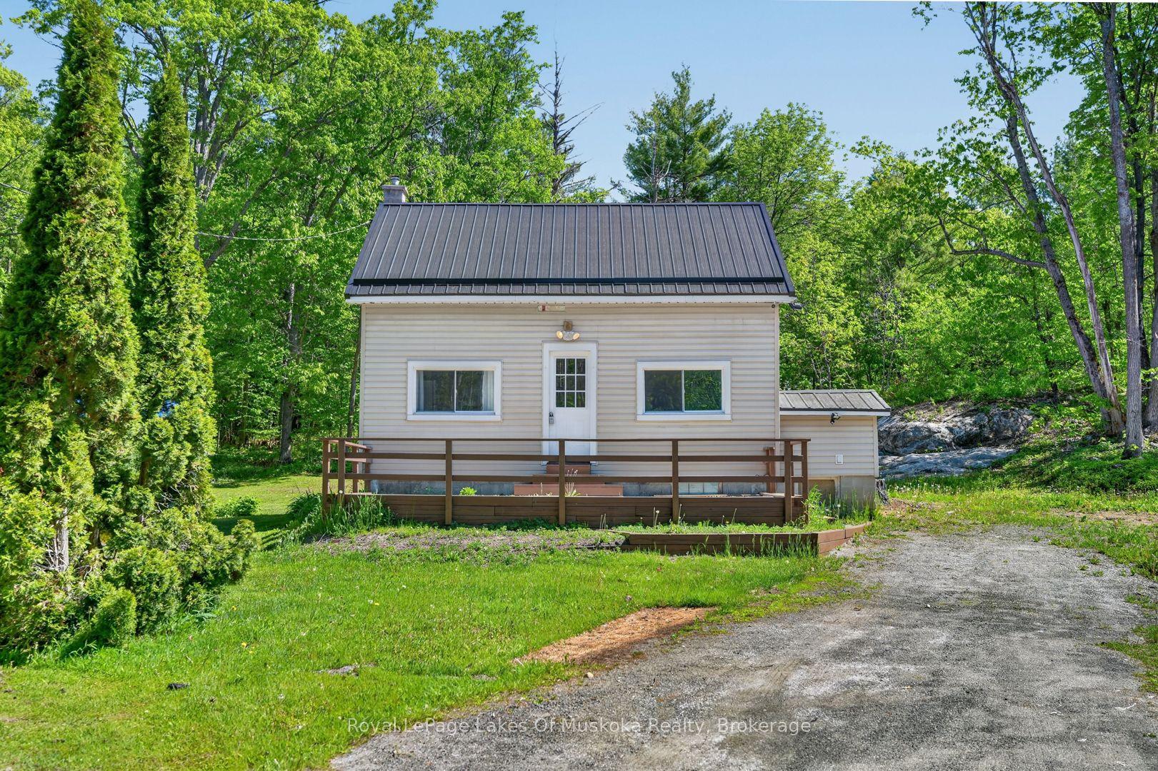 1018 Sniders Bay Road, Gravenhurst — Detached for sale, photo 1