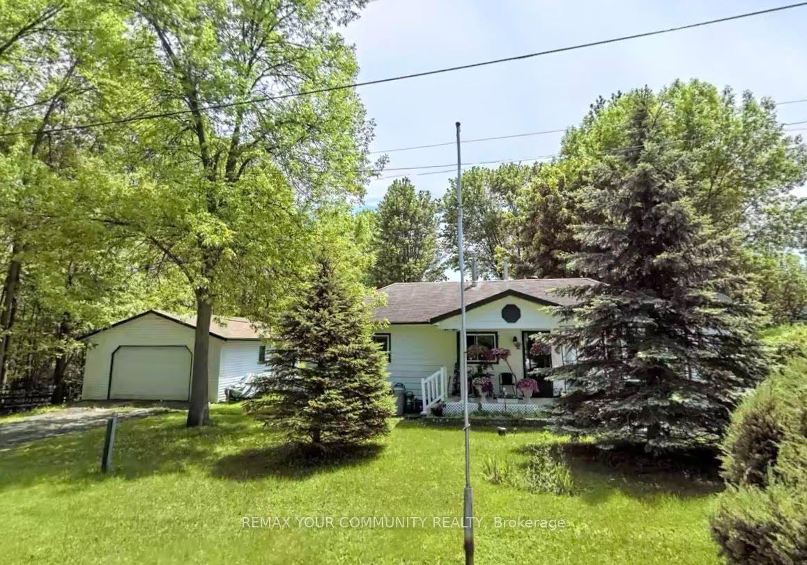23 LAVIOLETTE Avenue — photo 1