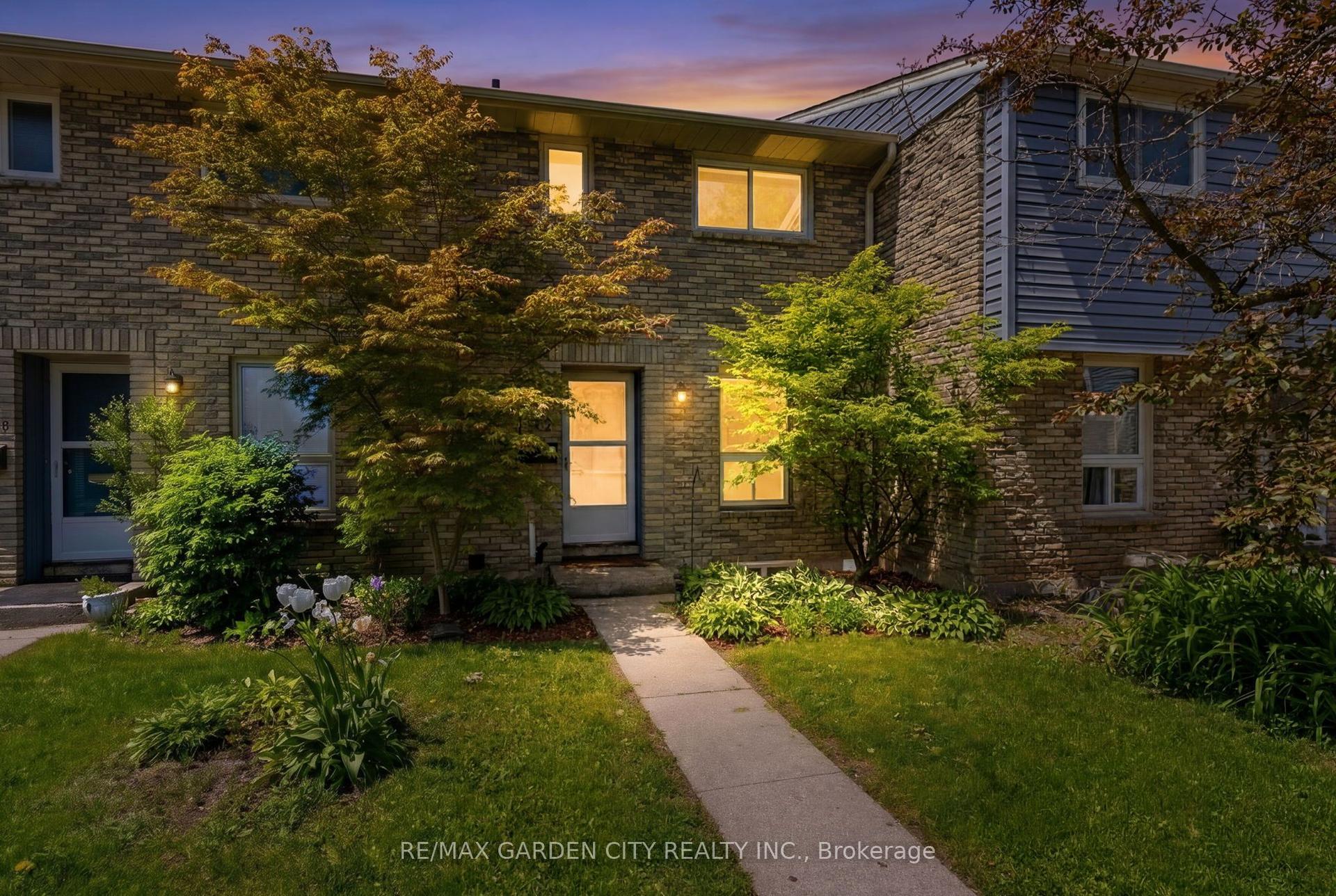 75 Ventura Drive 32 #32 — photo 1
