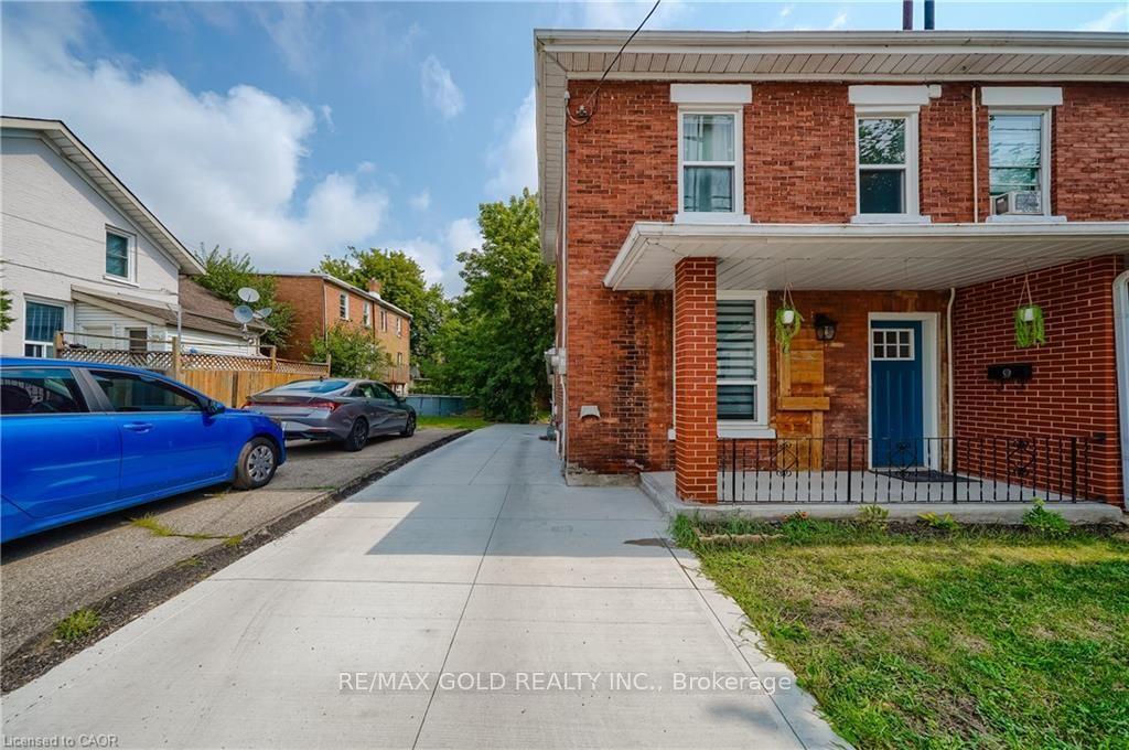 36 Kerr Street, Cambridge — Semi-Detached for sale, photo 1