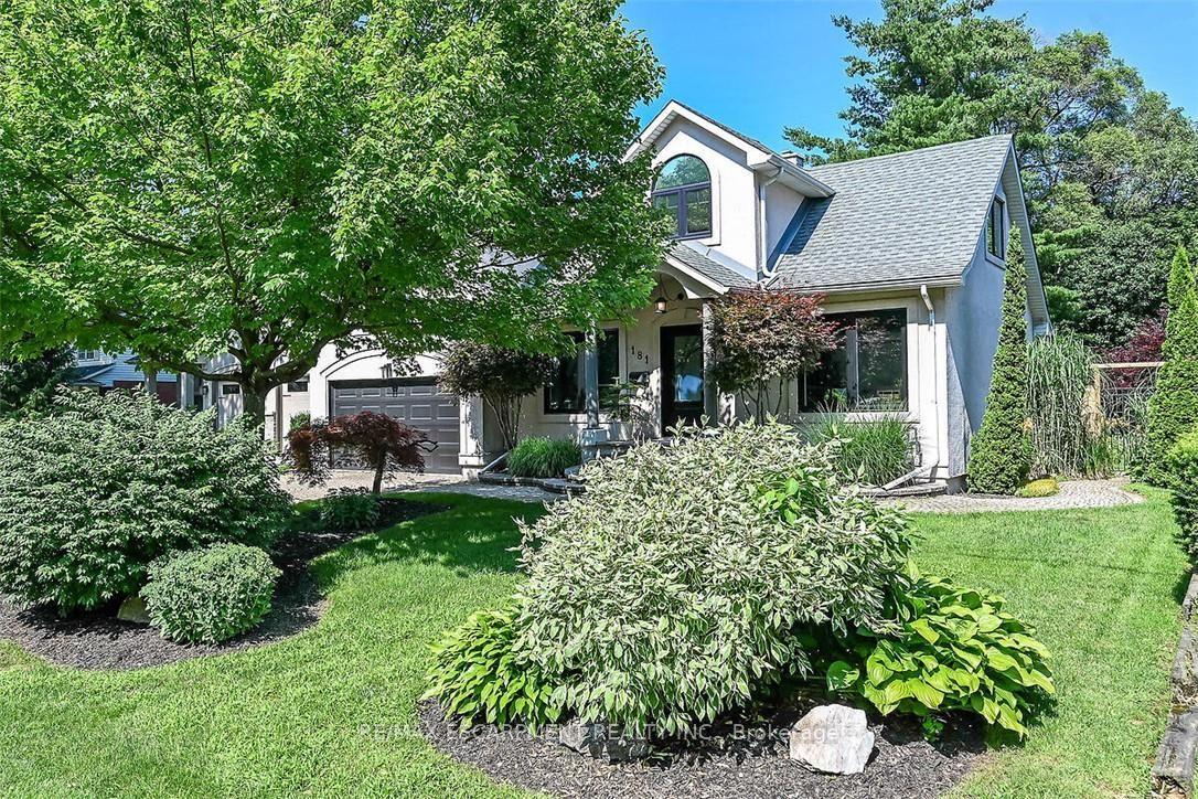 181 Central Drive, Hamilton — Detached for sale, photo 1