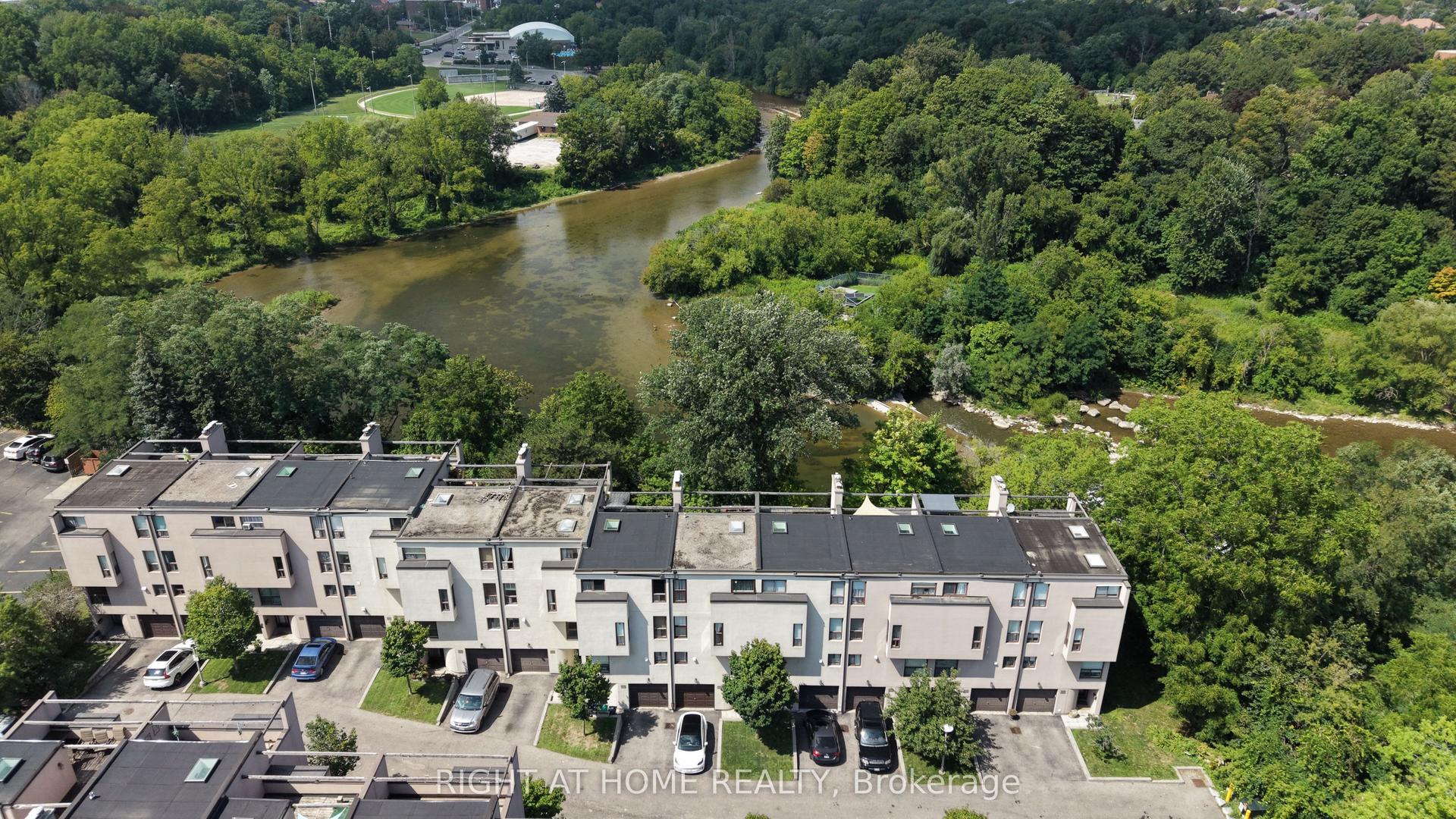 24 Reid Drive 8 #8, Mississauga — Condo Town for sale, photo 1