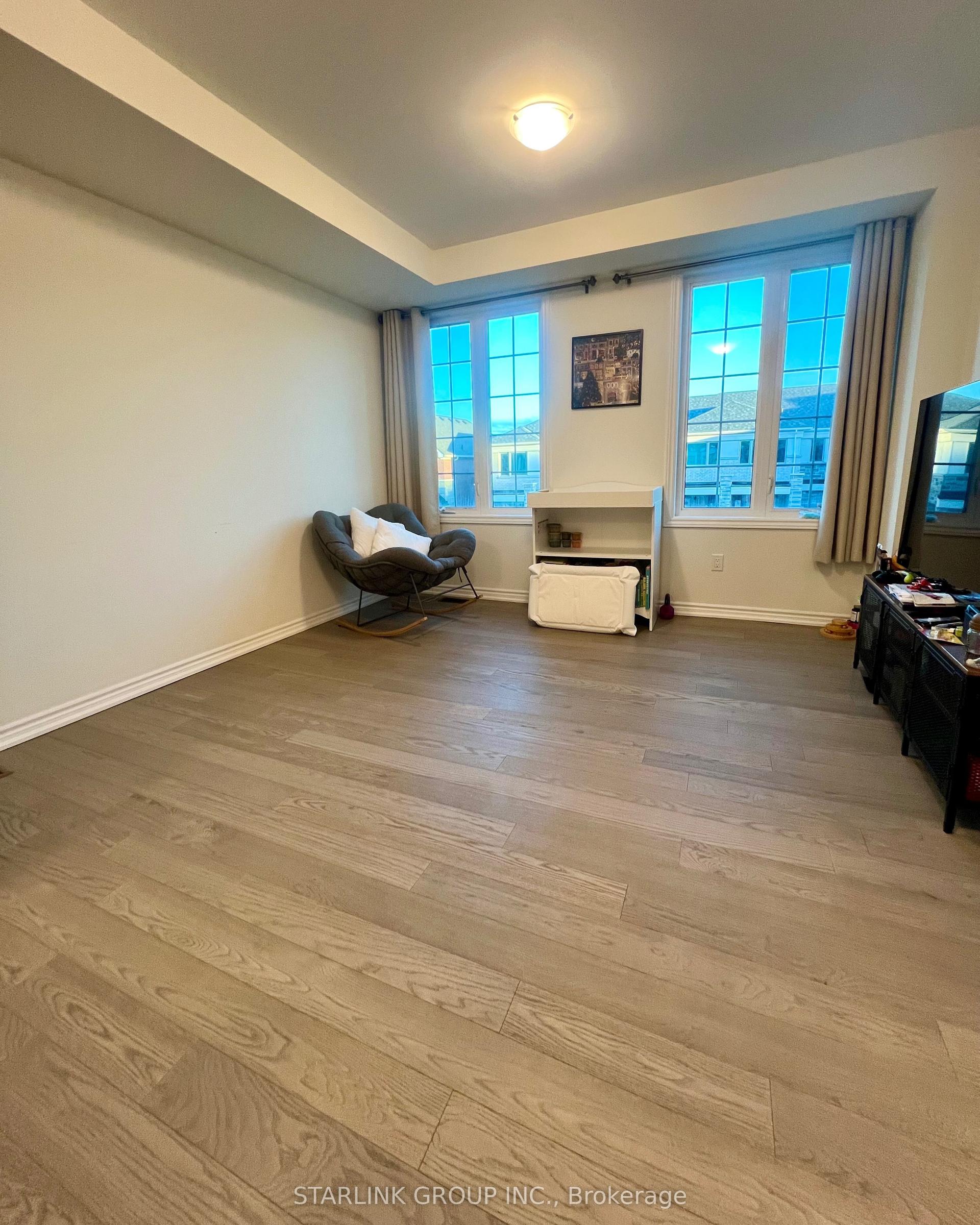 73 Therma Crescent, Markham — Townhouse for lease, photo 1