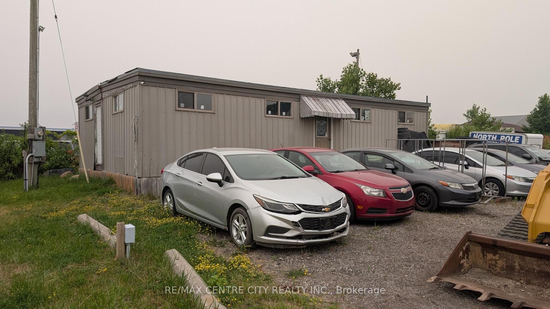 92A Clarke Road, London East — Commercial for sale, photo 1