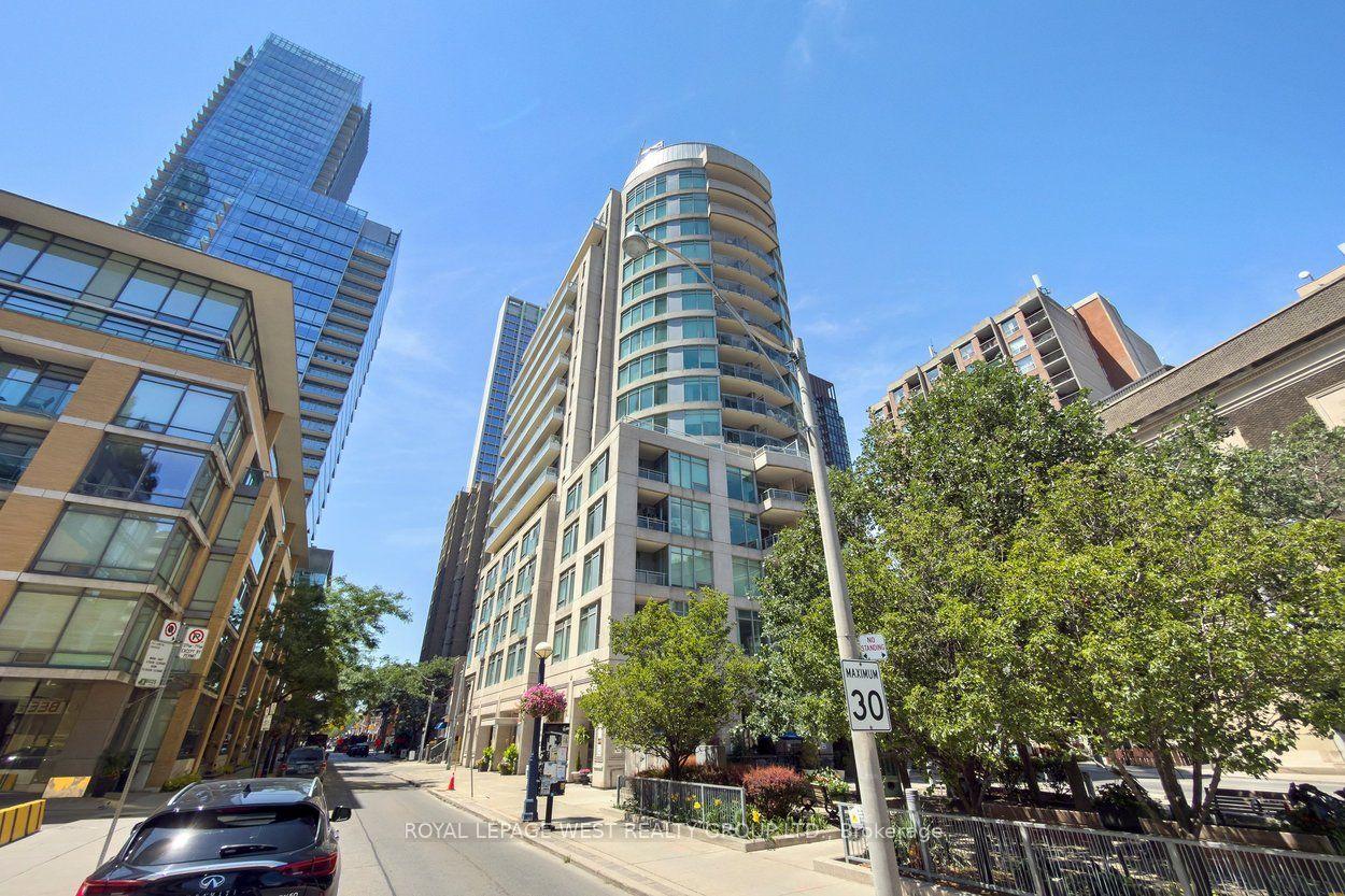 8 Scollard Street 802 #802, Toronto — Condo for sale, photo 1