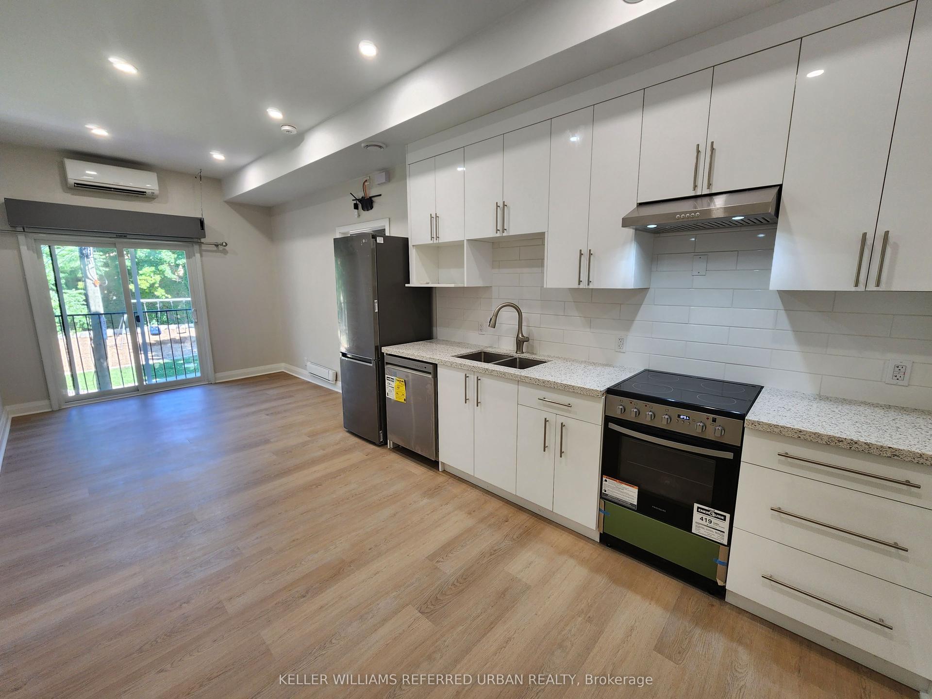 998 Bloor Street W 4 #4 — photo 1