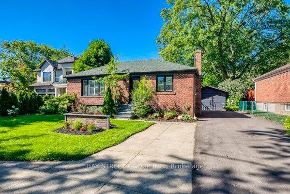 538 Fourth Line, Oakville — Detached for sale, photo 1