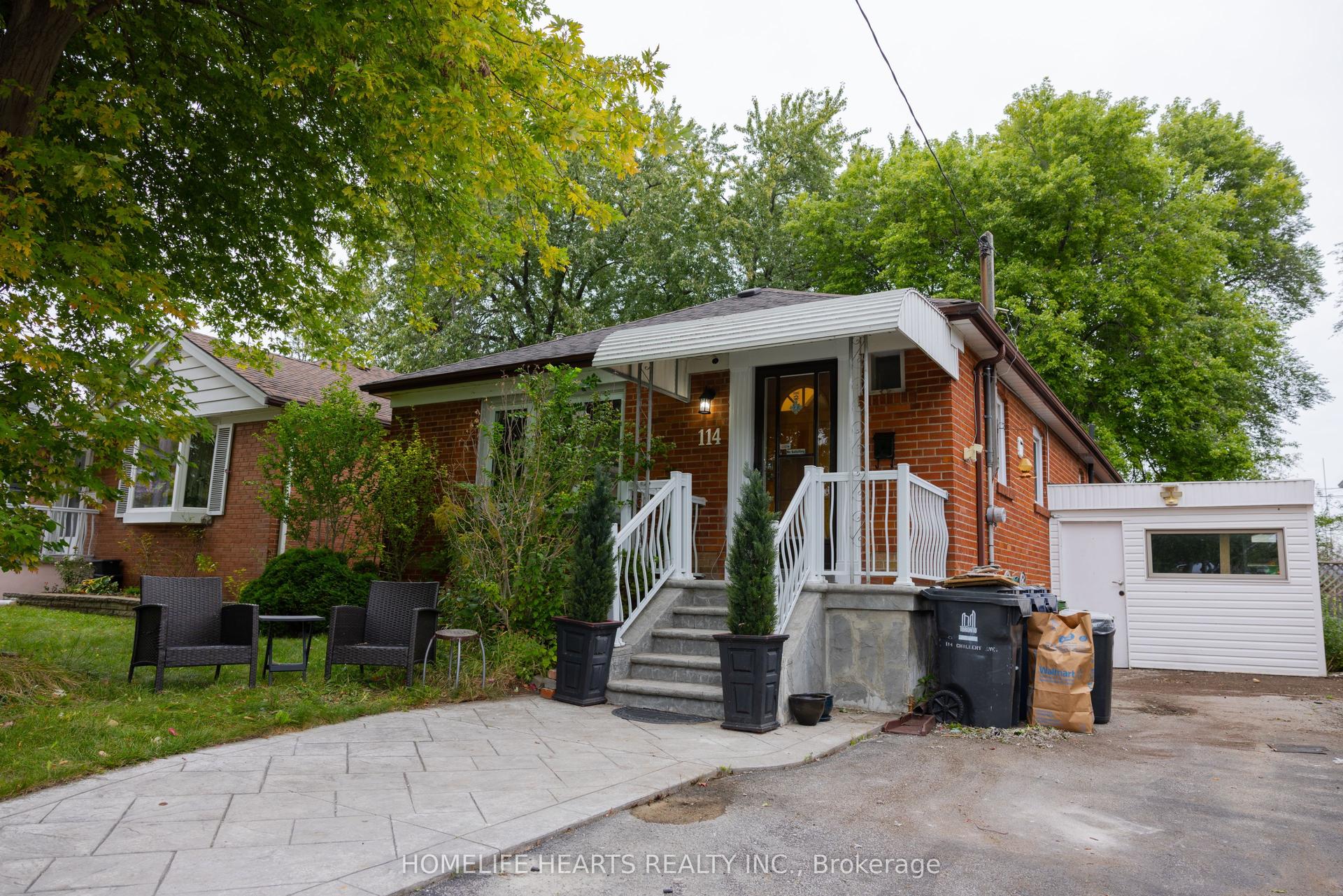 114 Chillery Avenue, Toronto — Detached for sale, photo 1