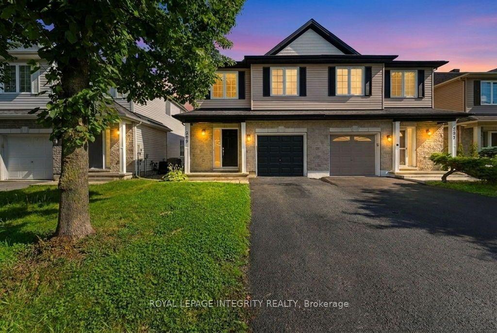 209 Tewsley Drive, Blossom Park - Airport and Area — Semi-Detached for sale, photo 1
