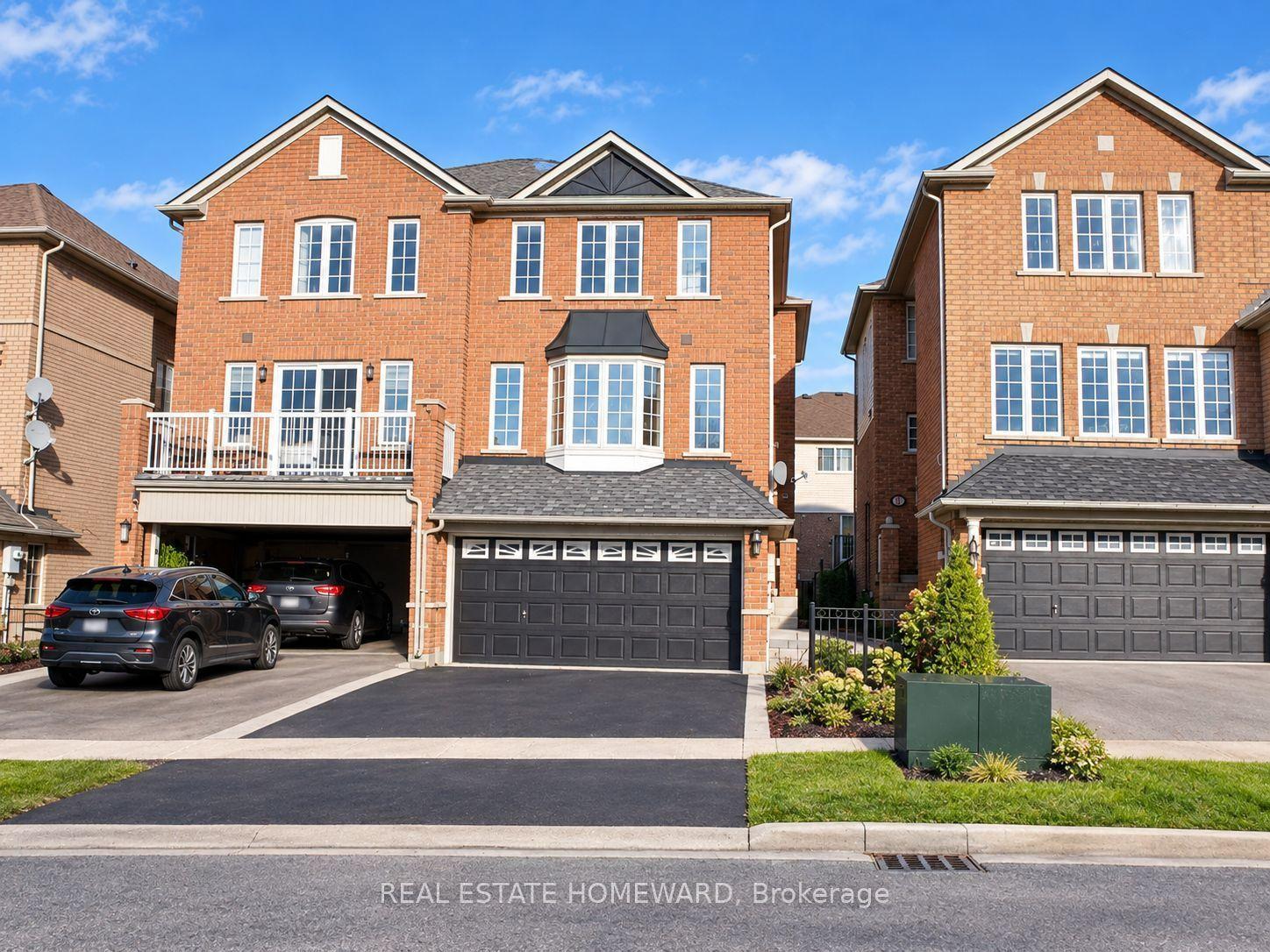 63 Millcliff Circle, Aurora — Semi-Detached for sale, photo 1