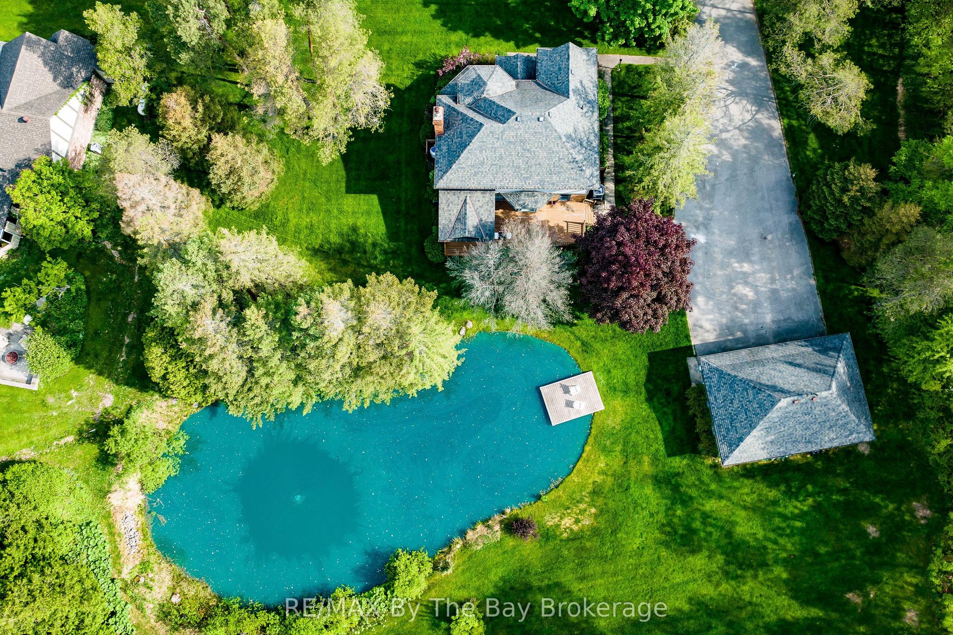 9 Purple Hill Lane — photo 1