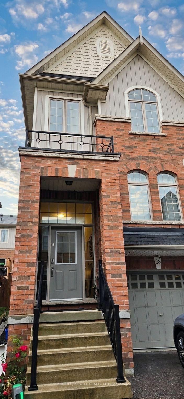 60 First Street 28 #28, Orangeville — Townhouse for lease, photo 1
