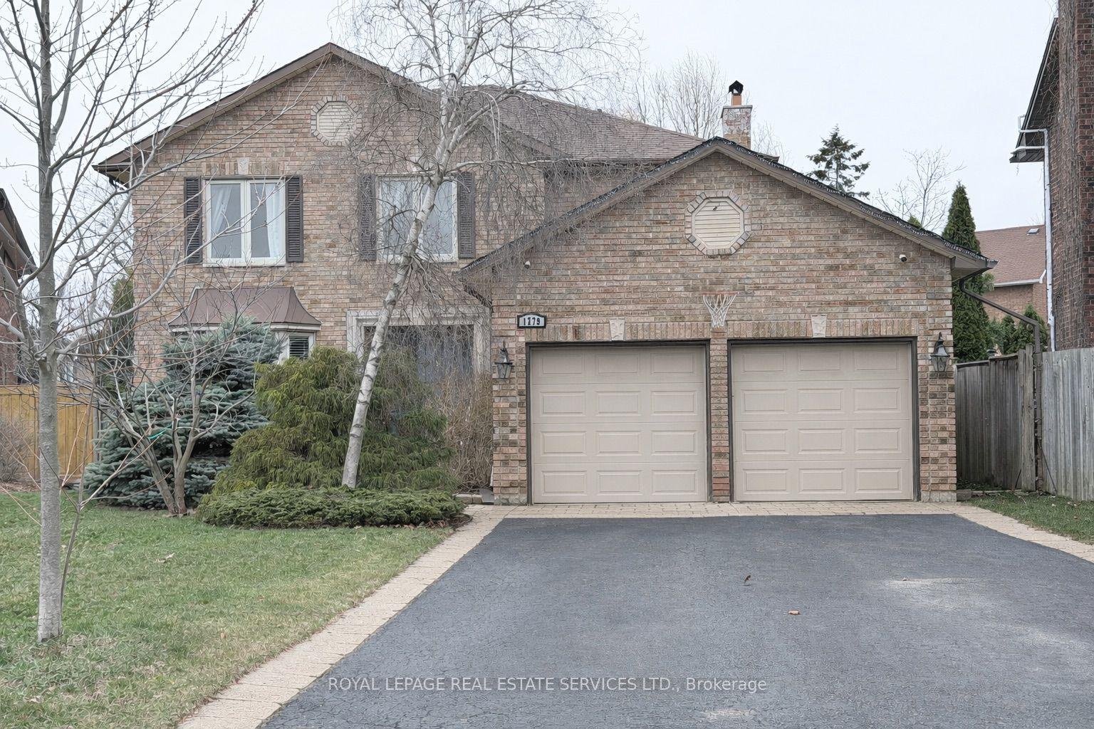 1279 Old English Lane — photo 1