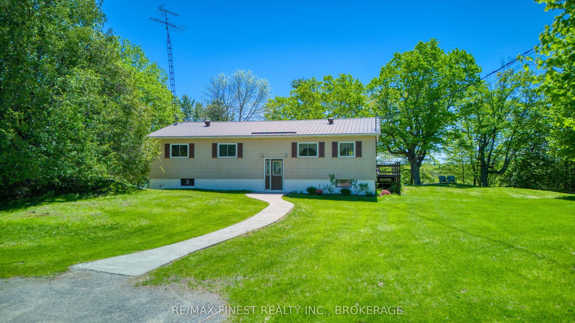 1182 Clement Road — photo 1
