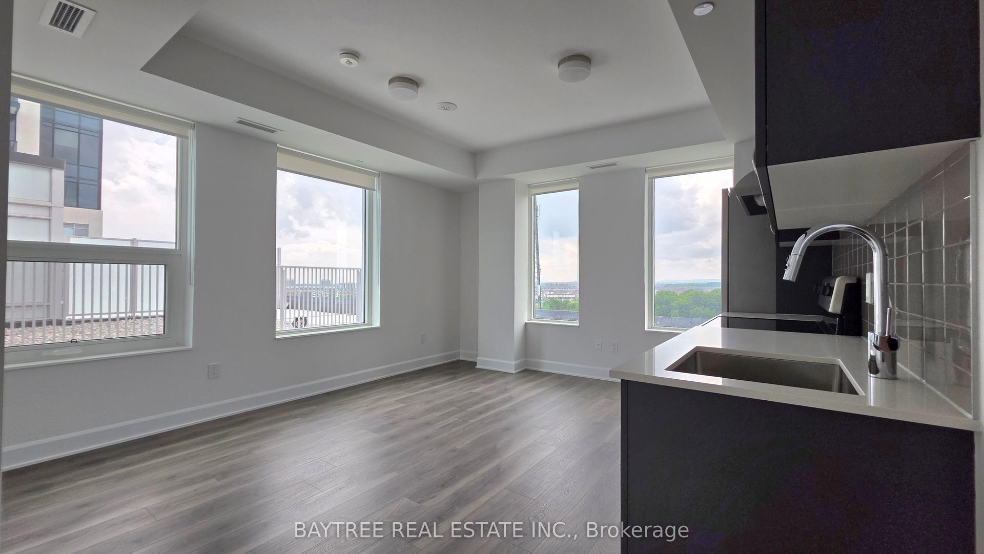 3240 William Coltson Avenue 904 #904 — photo 1