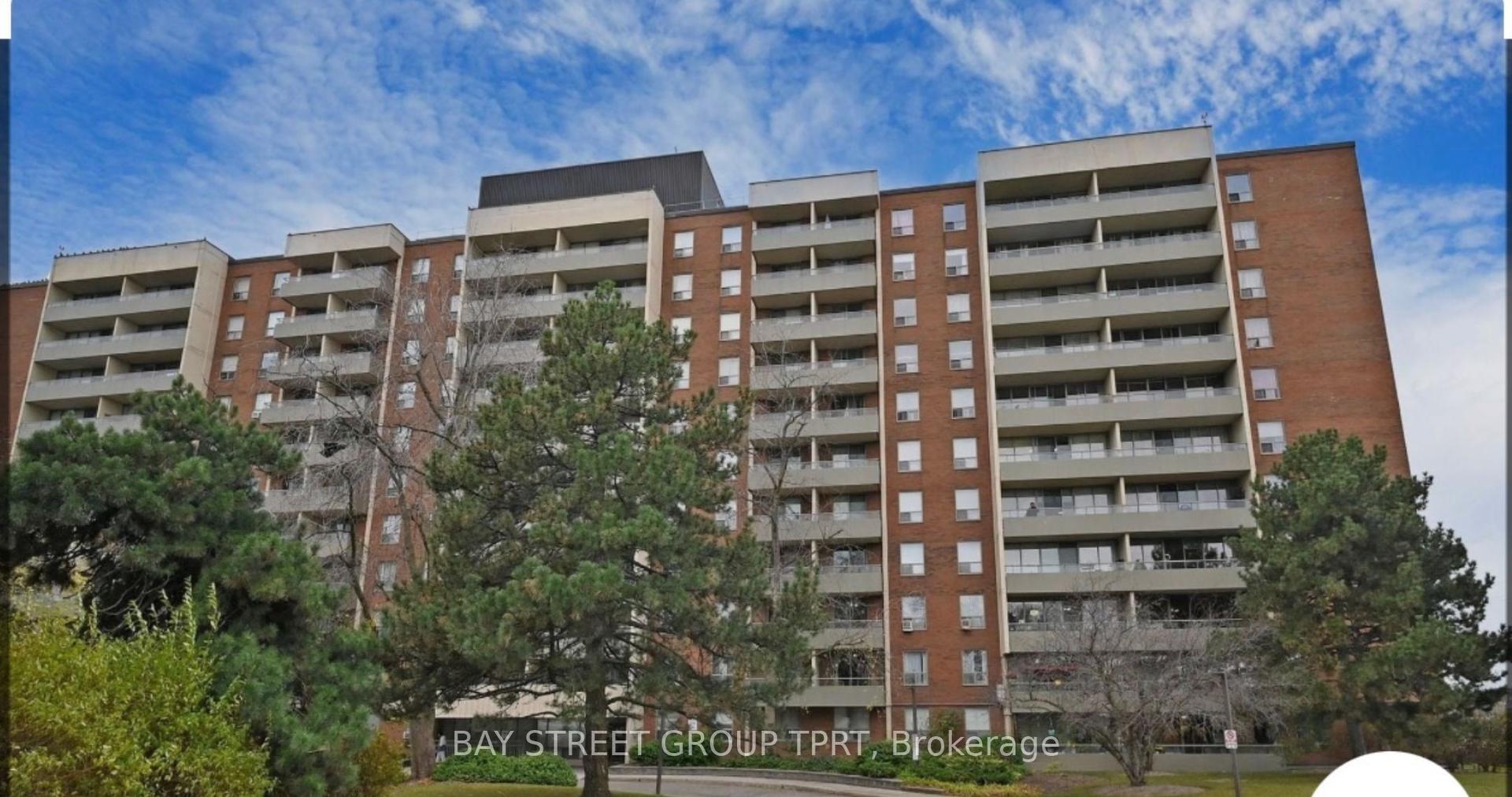 9 Four Winds Drive 208 #208, Toronto — Condo for sale, photo 1