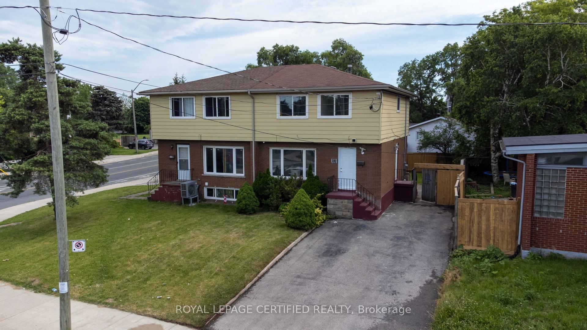 111 Limeridge Road W, Hamilton — Semi-Detached for sale, photo 1