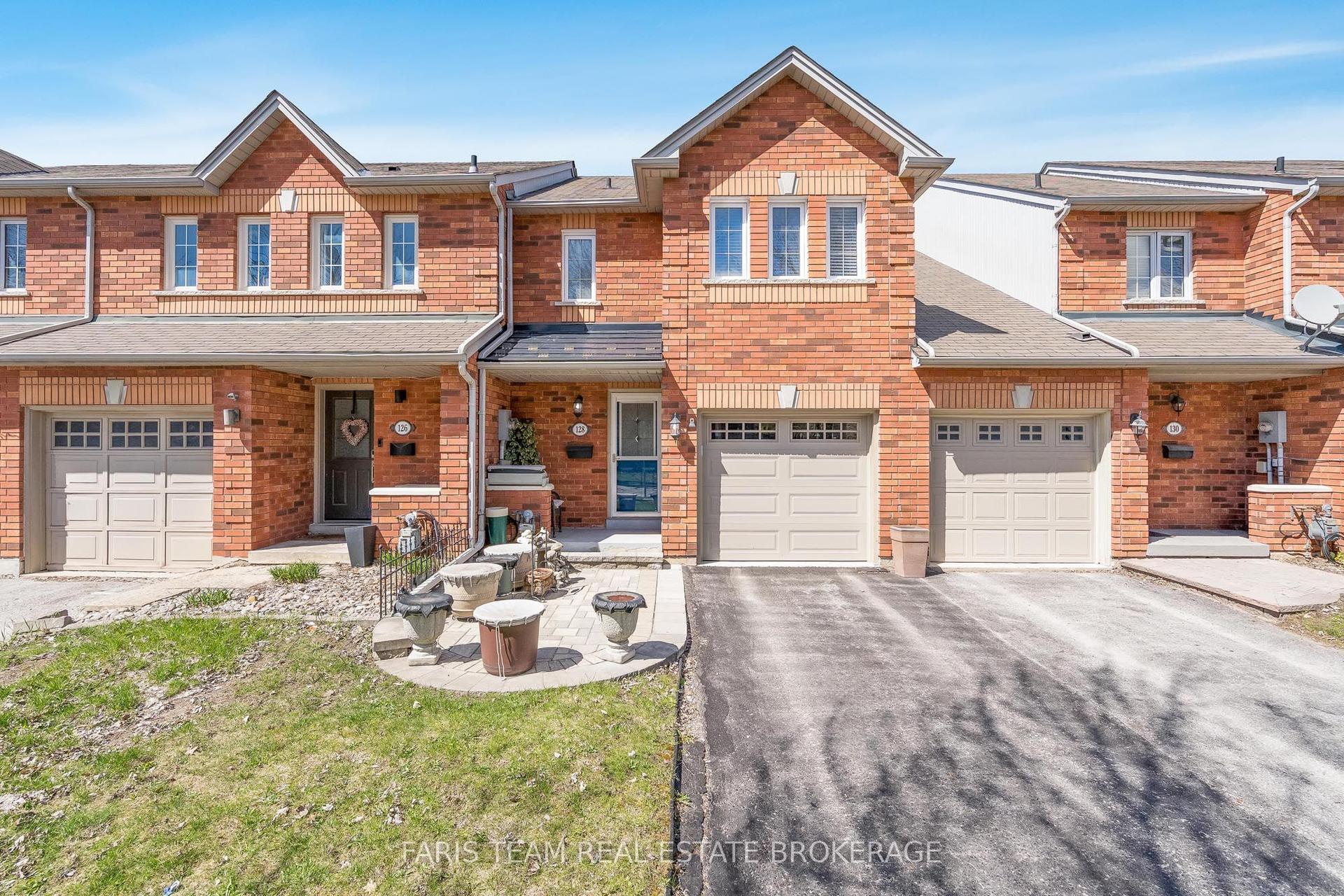 128 Holgate Street — photo 1