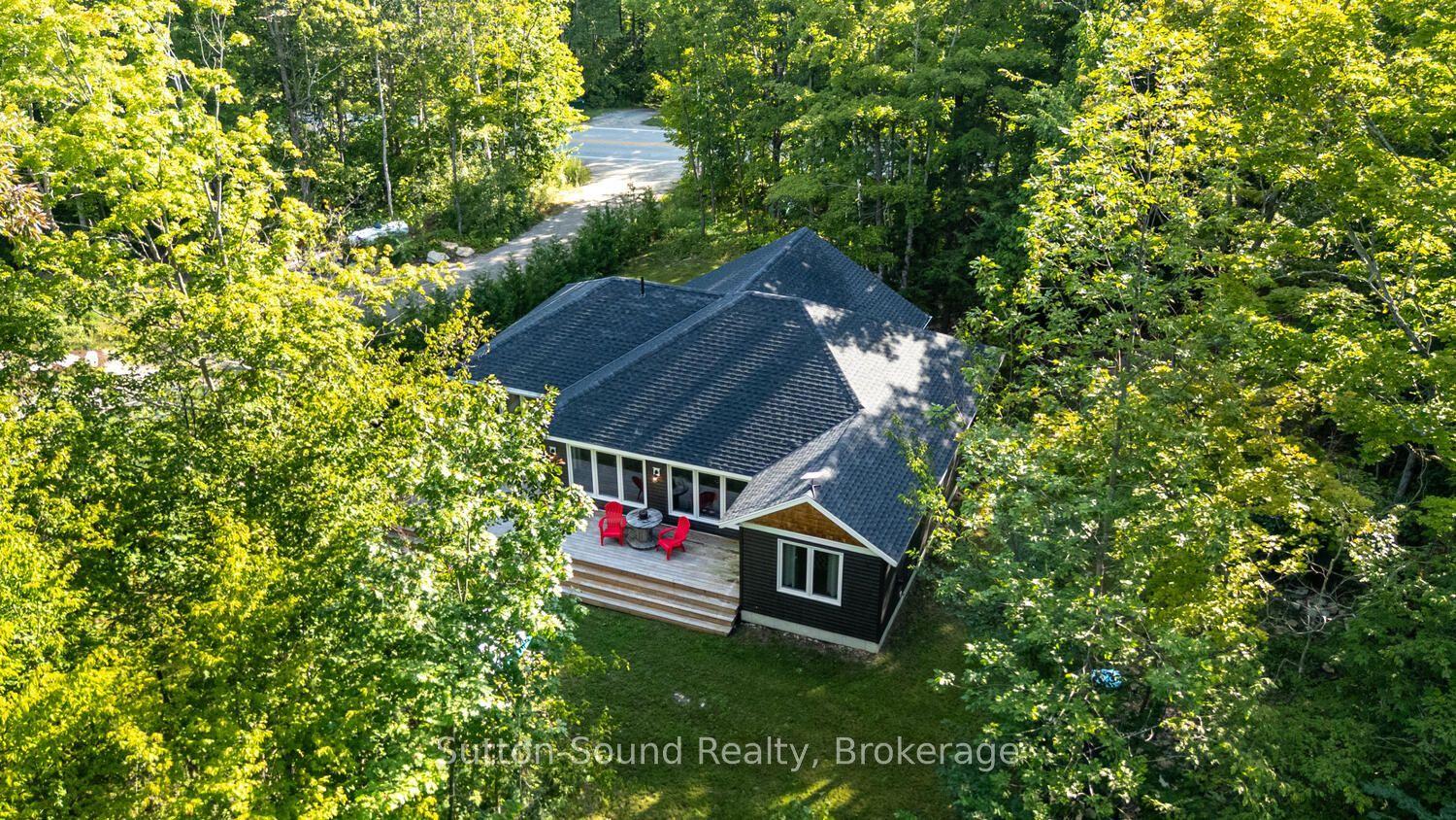 504760 Grey Road 1, Georgian Bluffs — Detached for sale, photo 1
