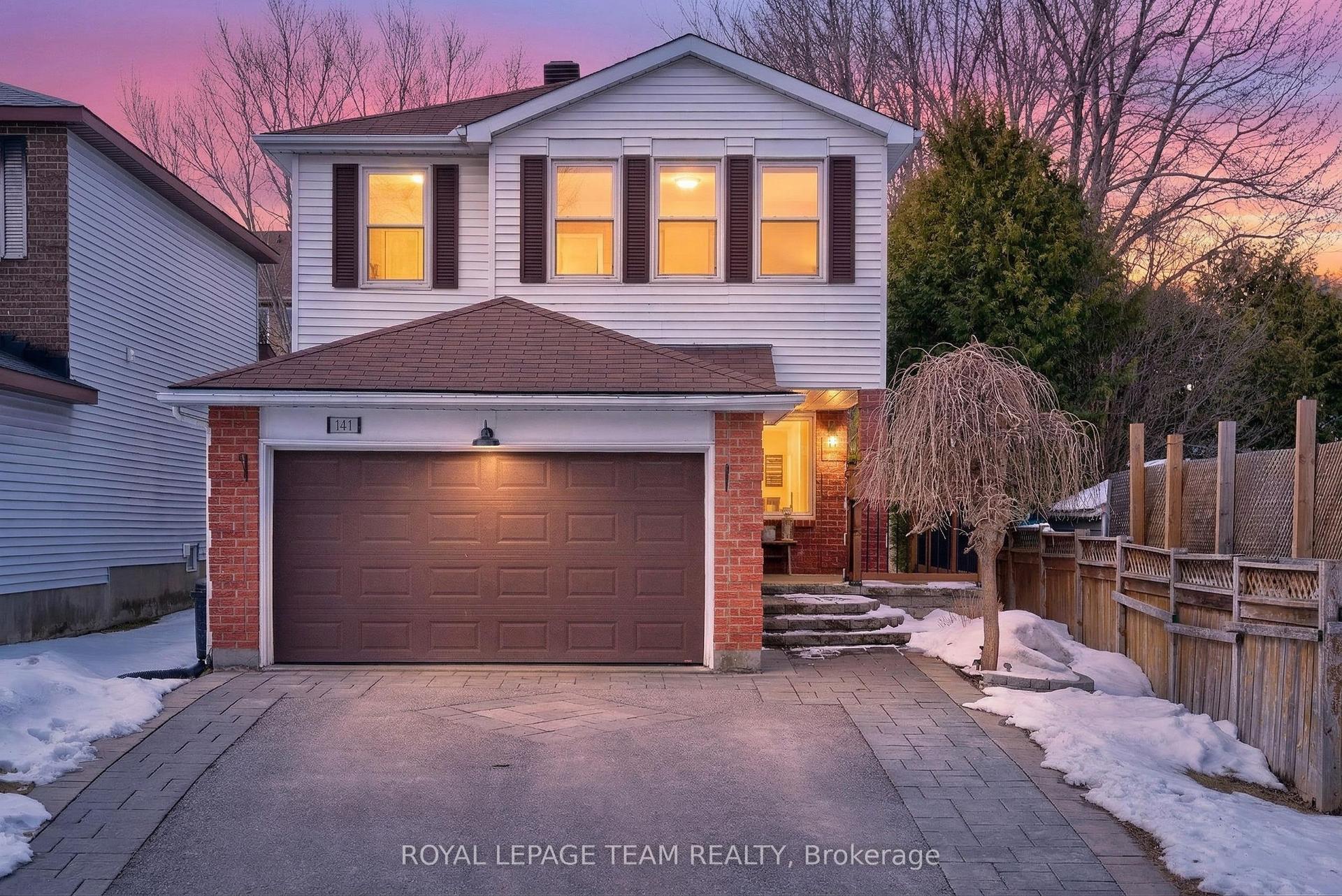 141 Acklam Terrace — photo 1