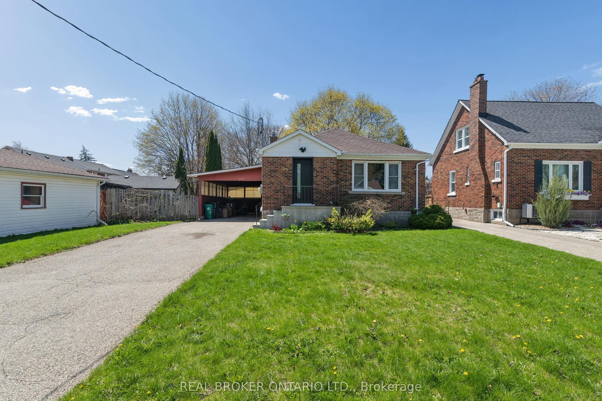 209 Bedford Road — photo 1