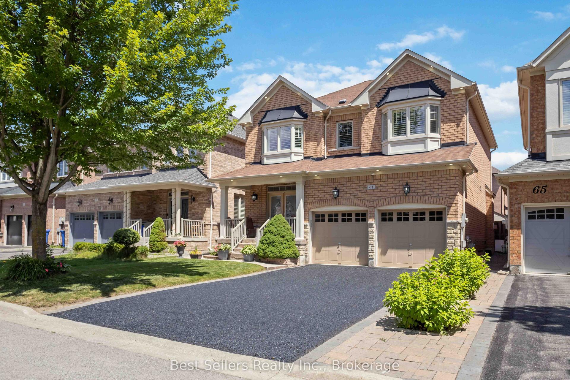 61 Braith Crescent, Whitchurch-Stouffville — Detached for sale, photo 1