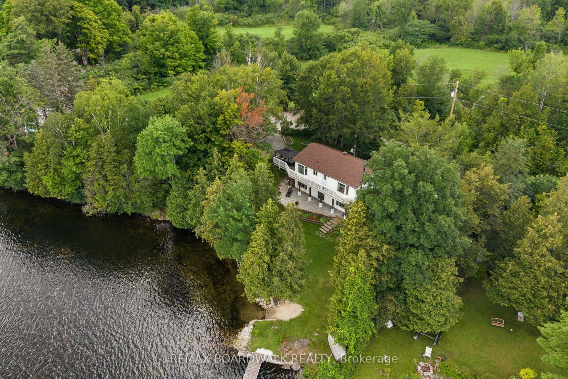 125 Pike Lake Route 11 Road, Tay Valley — Detached for sale, photo 1