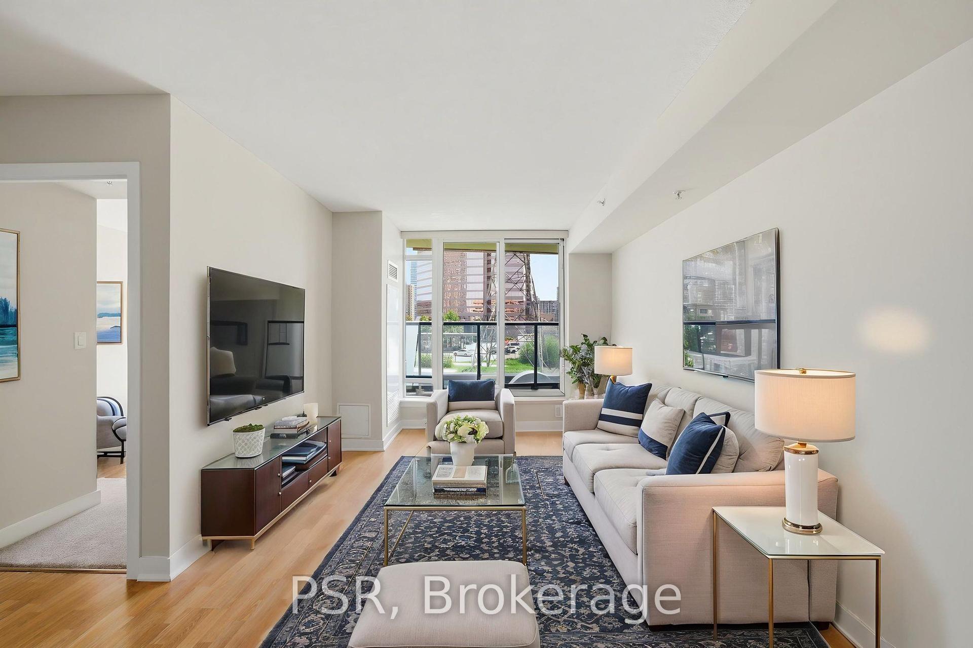 5740 Yonge Street 210 #210 — photo 1
