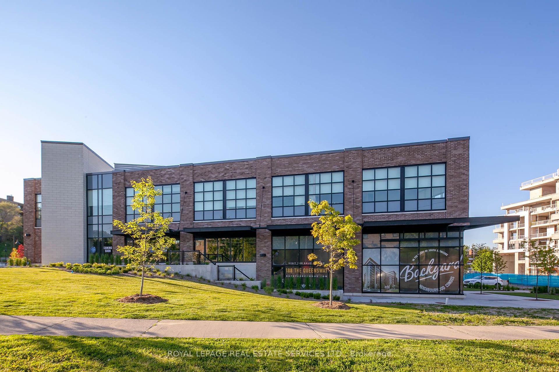 10 Neighbourhood Lane — photo 1