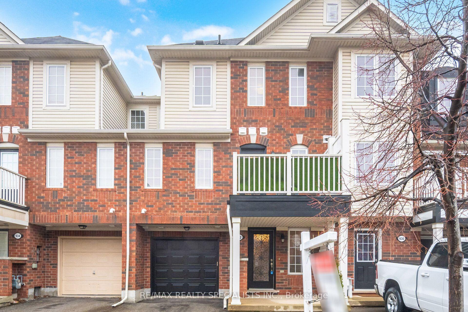 932 Sprague Place, Milton — Townhouse for sale, photo 1