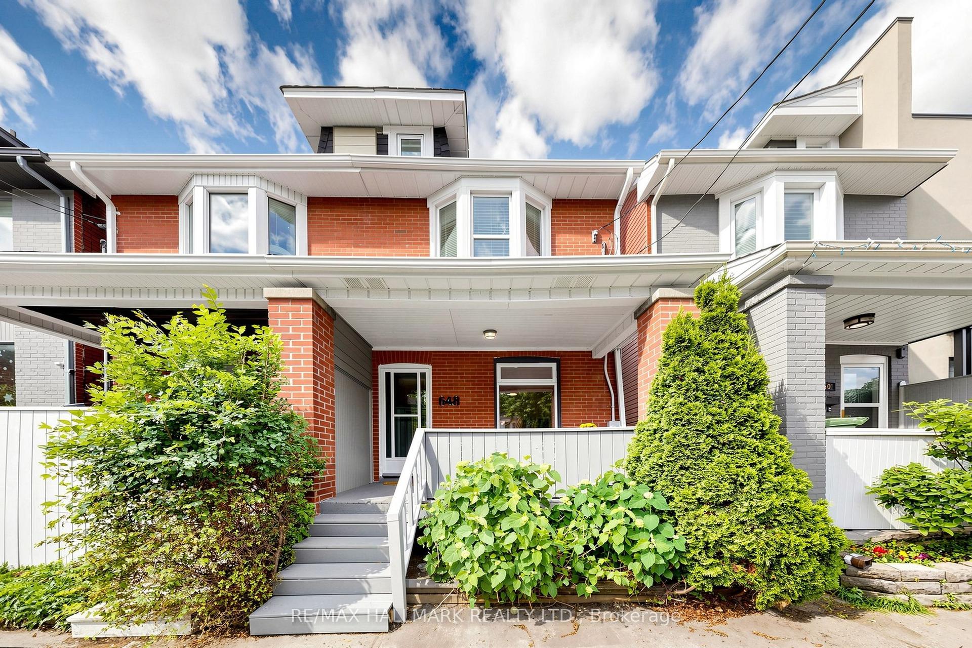 648 Pape Avenue — photo 1
