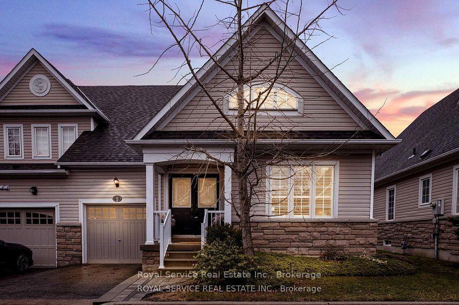 350 Lakebreeze Drive 5 #5, Clarington — Condo Town for sale, photo 1