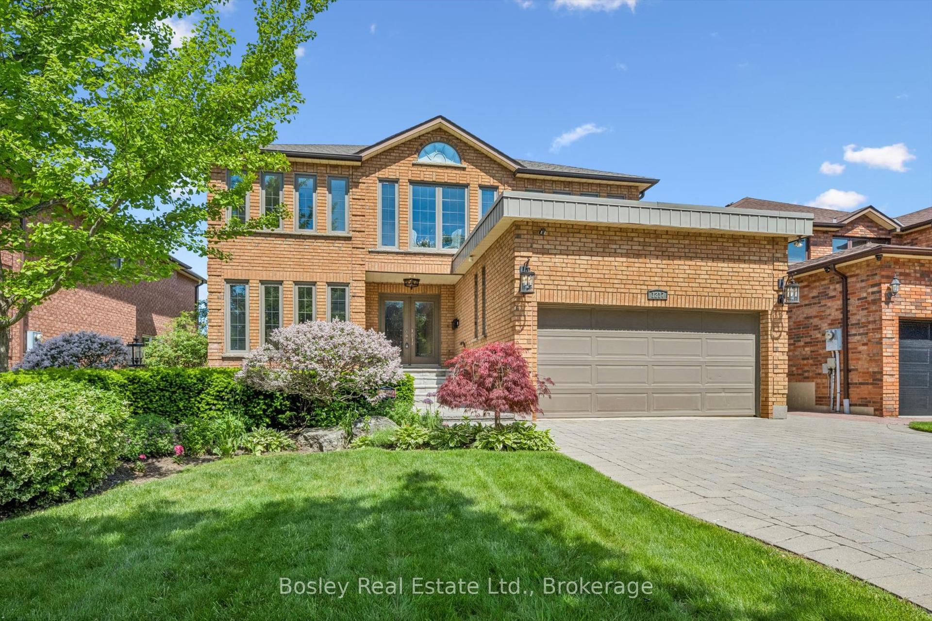 1217 Sugar Maple Court, Mississauga — Detached for sale, photo 1
