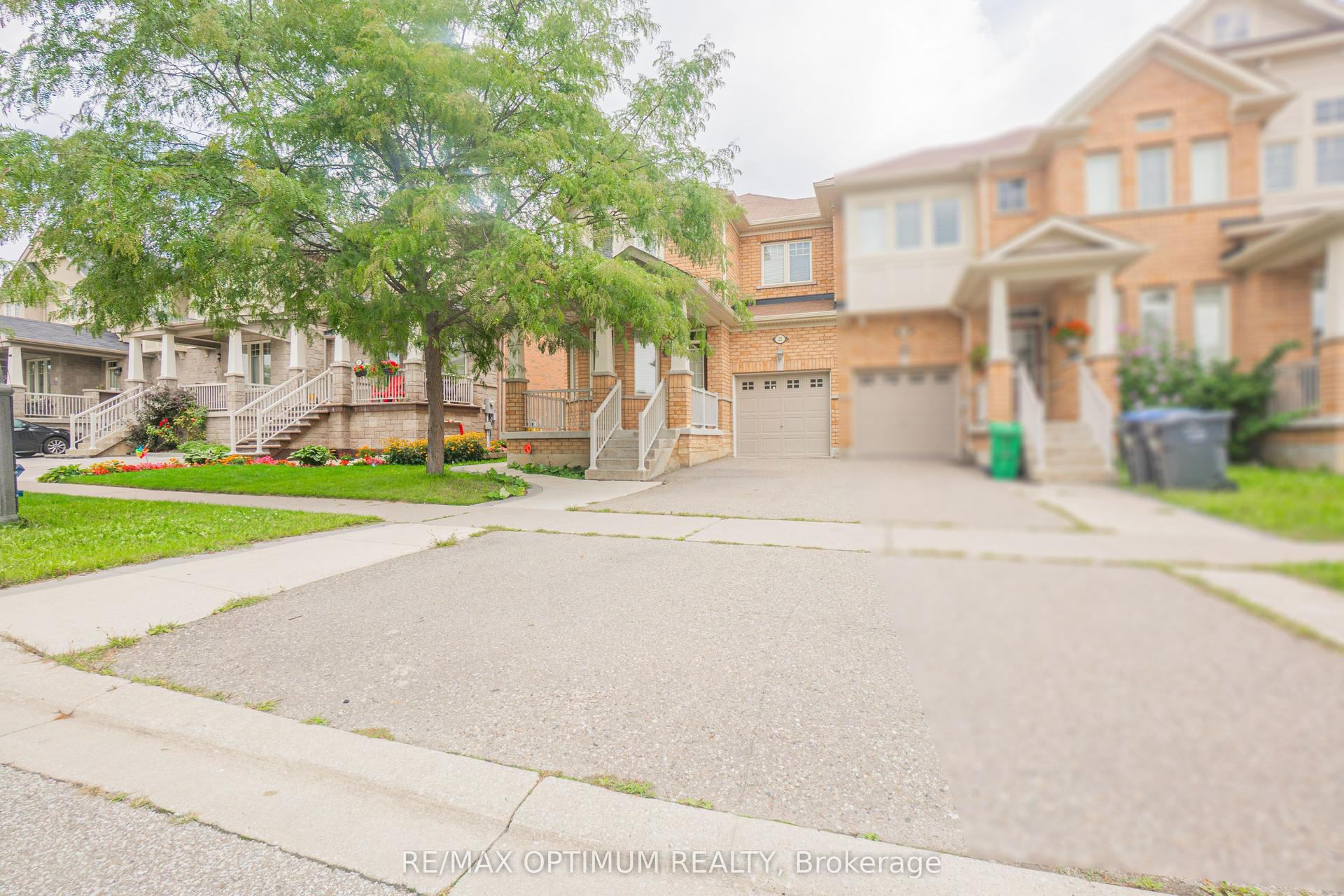 23 Merrickville Way, Brampton — Townhouse for lease, photo 1