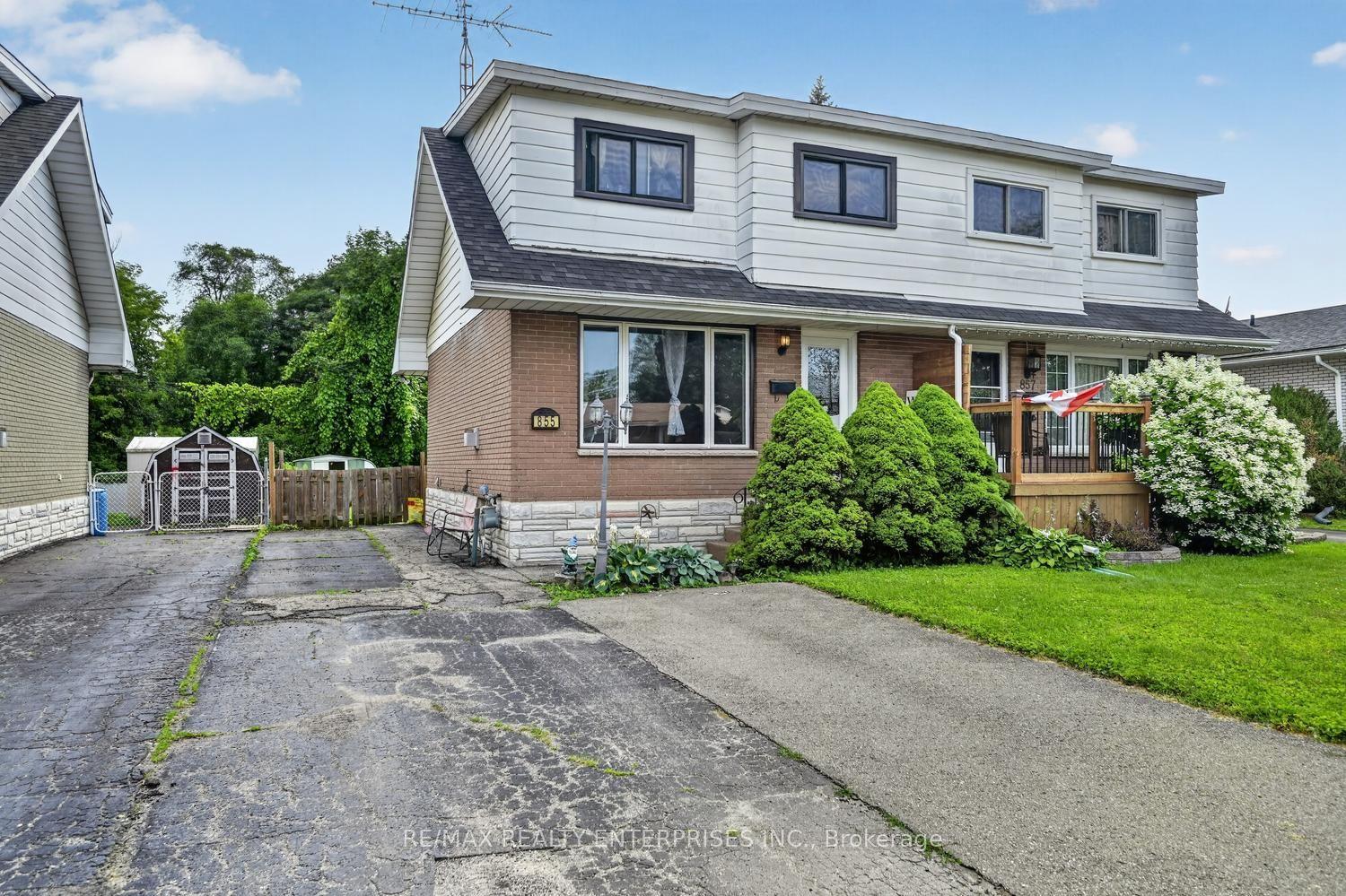 855 Howe Terrace, Prescott — Semi-Detached for sale, photo 1