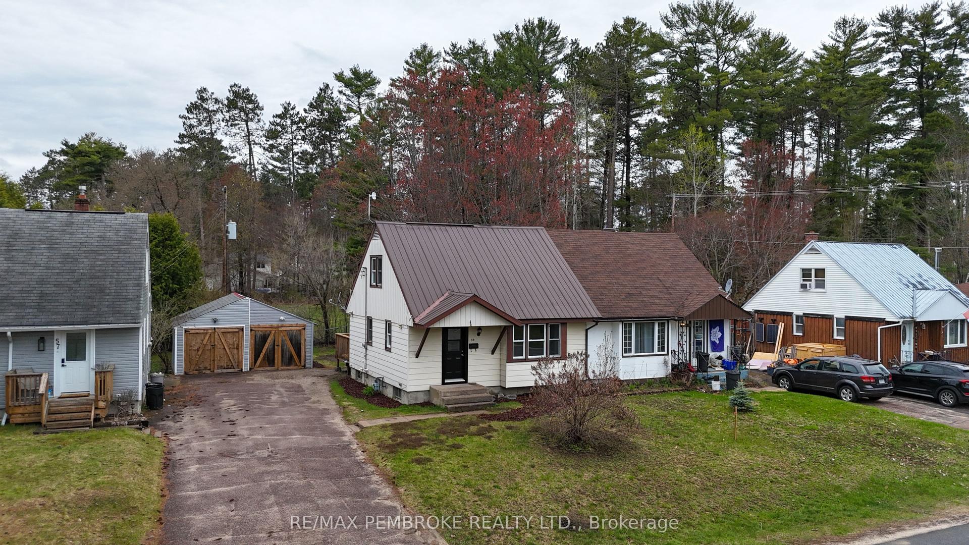 59 Rutherford Avenue — photo 1