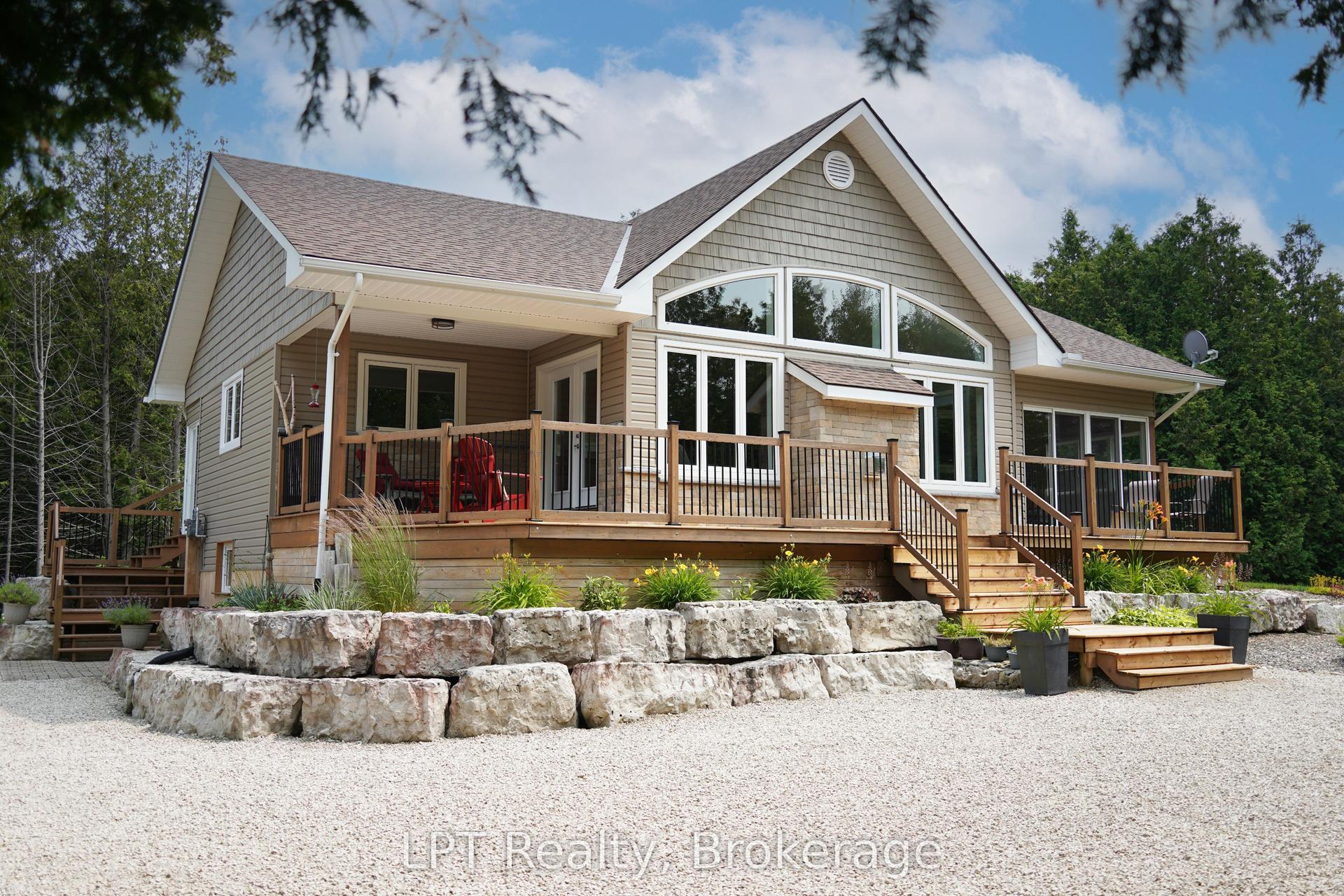 502180 Grey Road 1, Georgian Bluffs — Detached for sale, photo 1
