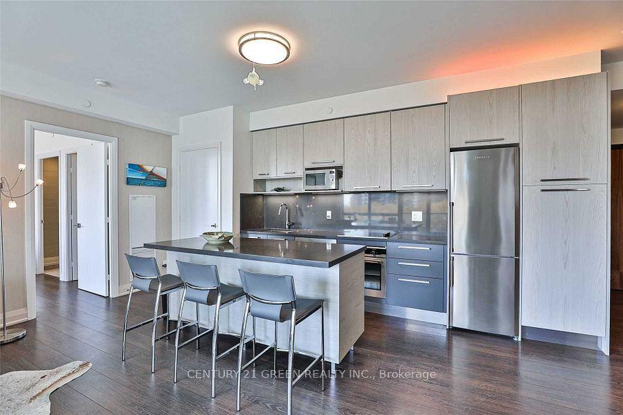 36 Park Lawn Road 303 #303, Toronto — Condo for lease, photo 1