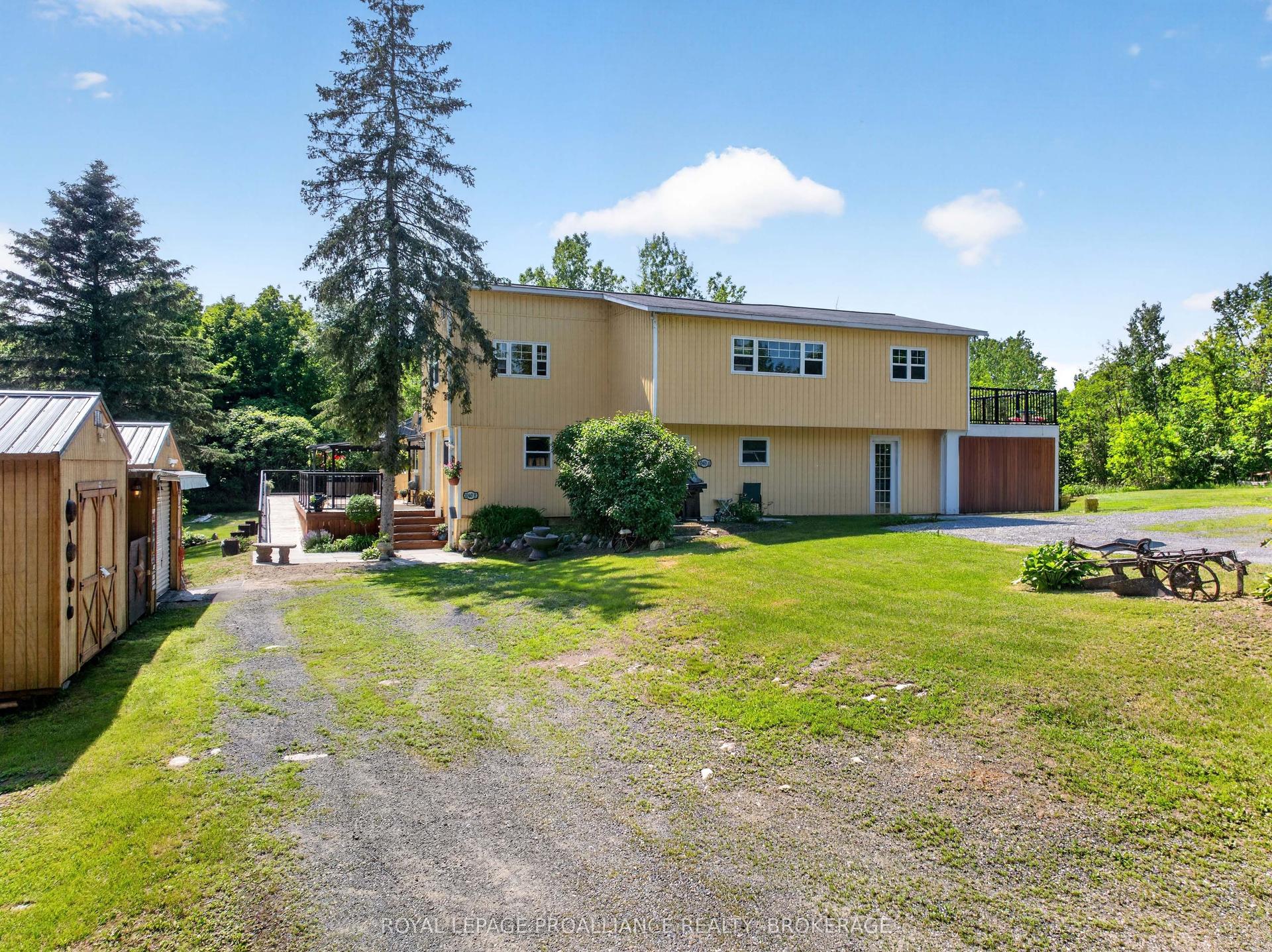 1040 Antoine Road — photo 1