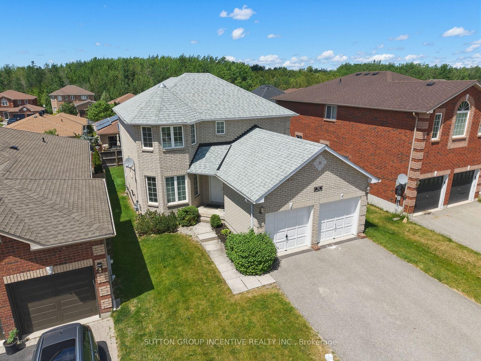 70 Shalom Way, Barrie — Detached for sale, photo 1